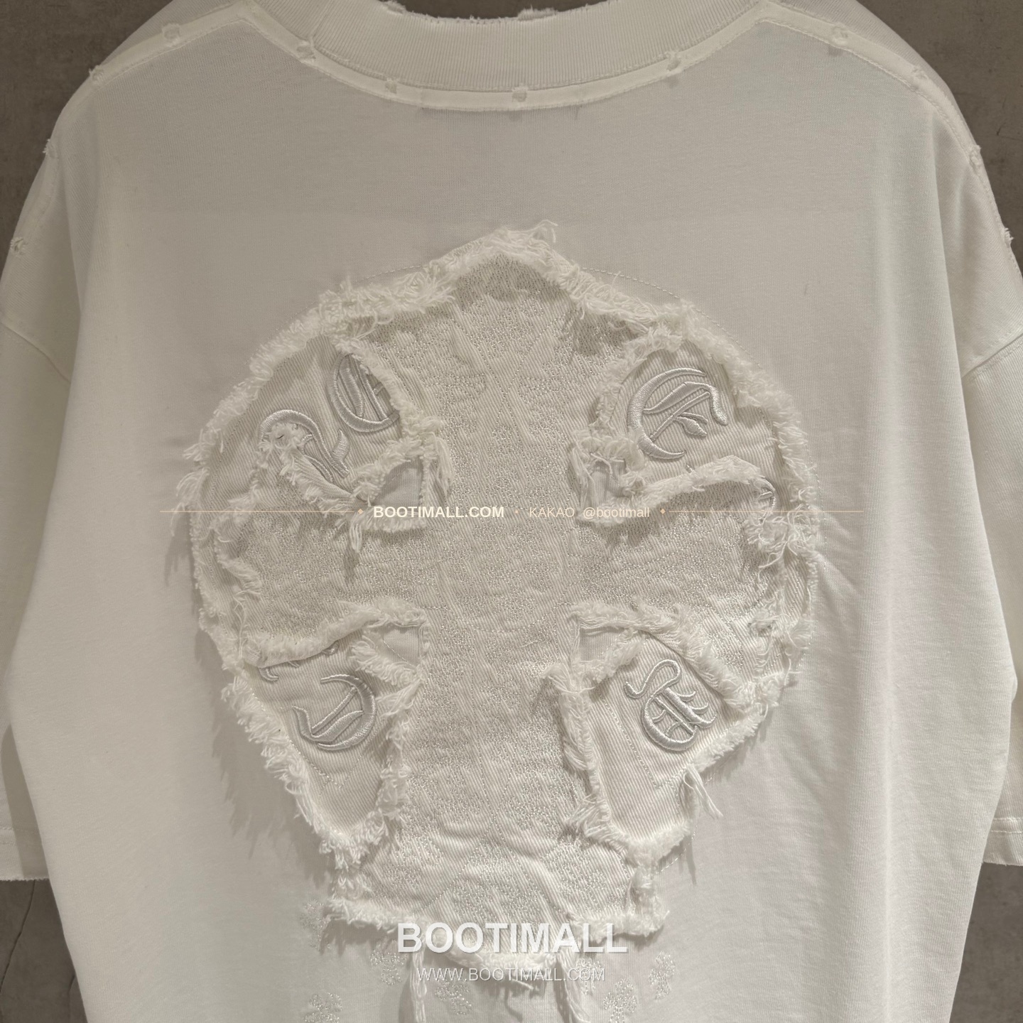 크롬하츠 헤비코튼 자수 디스트로이드 루즈핏 블랙 반팔 티셔츠 Chrome Hearts Heavy Cotton Embroidered Distressed Loose Fit Black T-Shirt K186 4