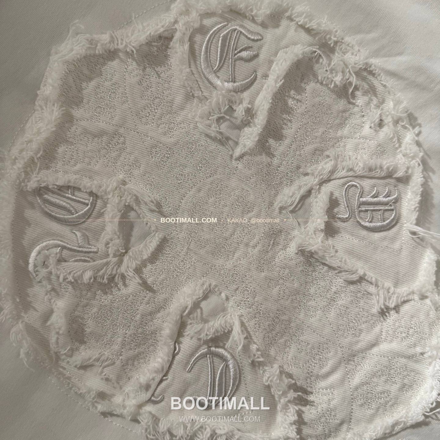 크롬하츠 헤비코튼 자수 디스트로이드 루즈핏 블랙 반팔 티셔츠 Chrome Hearts Heavy Cotton Embroidered Distressed Loose Fit Black T-Shirt K186 7