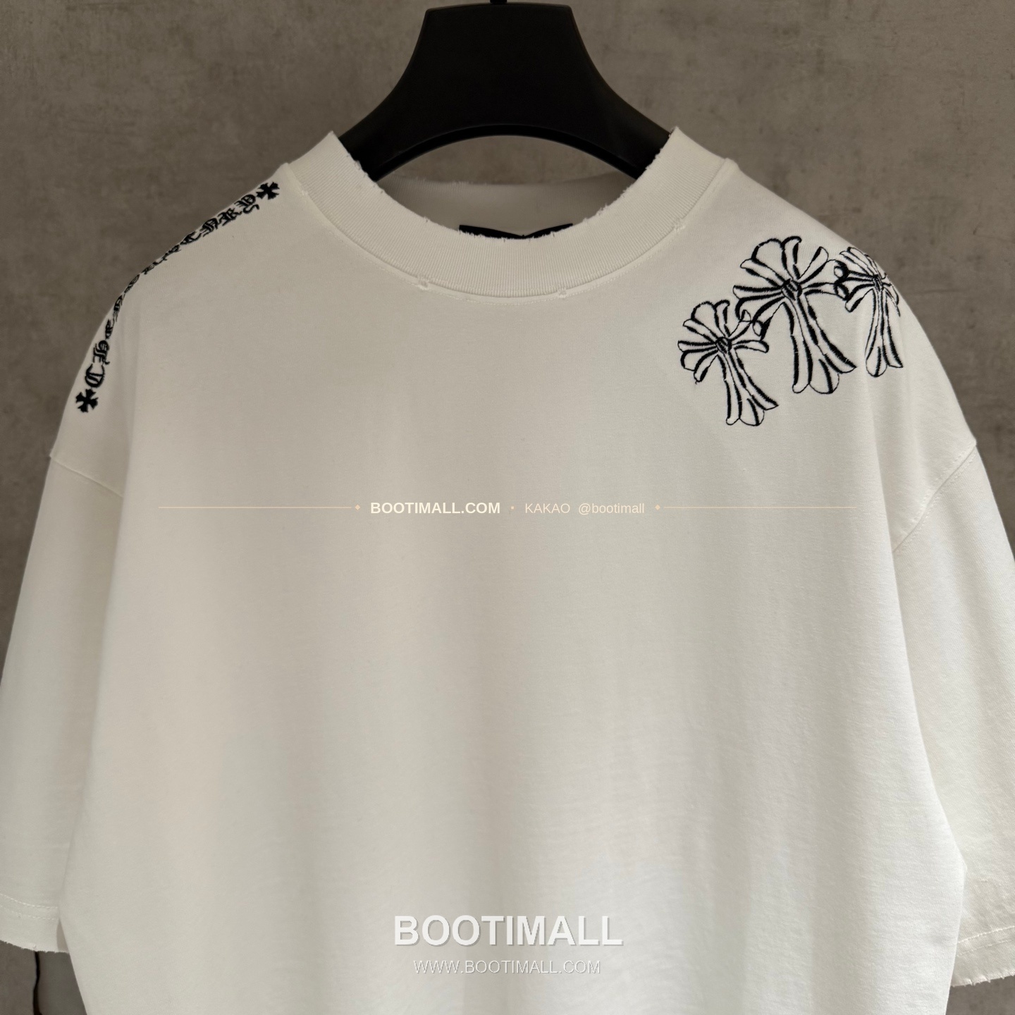 크롬하츠 헤비코튼 자수 디스트로이드 루즈핏 블랙 반팔 티셔츠 Chrome Hearts Heavy Cotton Embroidered Distressed Loose Fit Black T-Shirt K204 3