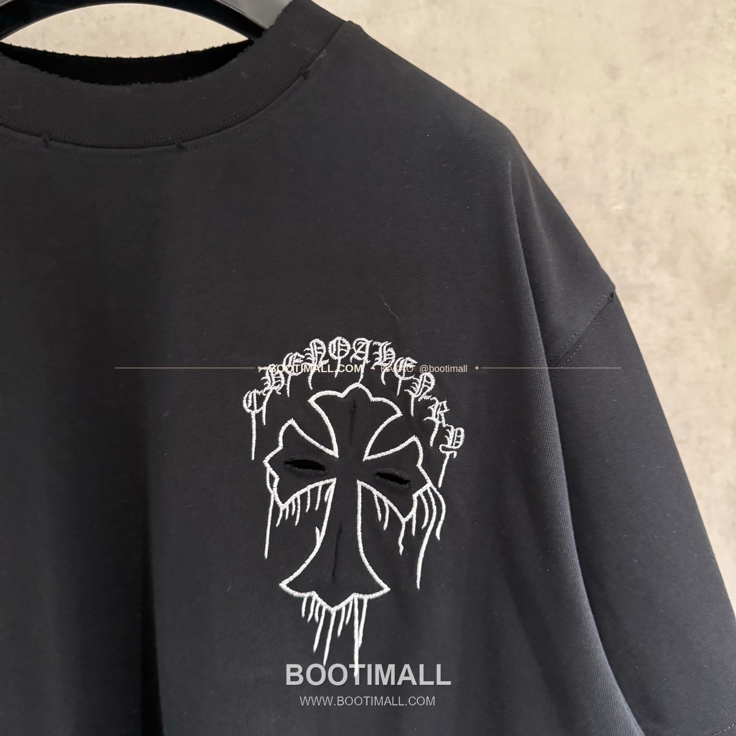 크롬하츠 헤비코튼 자수 디스트로이드 루즈핏 블랙 반팔 티셔츠 Chrome Hearts Heavy Cotton Embroidered Distressed Loose Fit Black T-Shirt K210 6