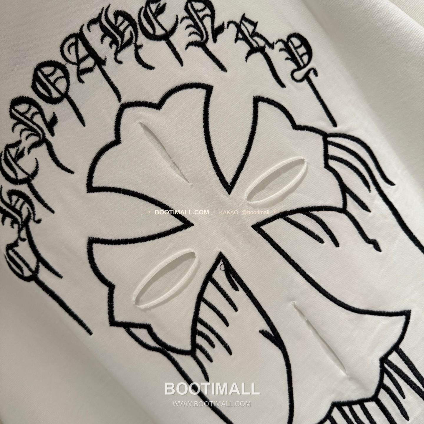 크롬하츠 헤비코튼 자수 디스트로이드 루즈핏 블랙 반팔 티셔츠 Chrome Hearts Heavy Cotton Embroidered Distressed Loose Fit Black T-Shirt K210 7