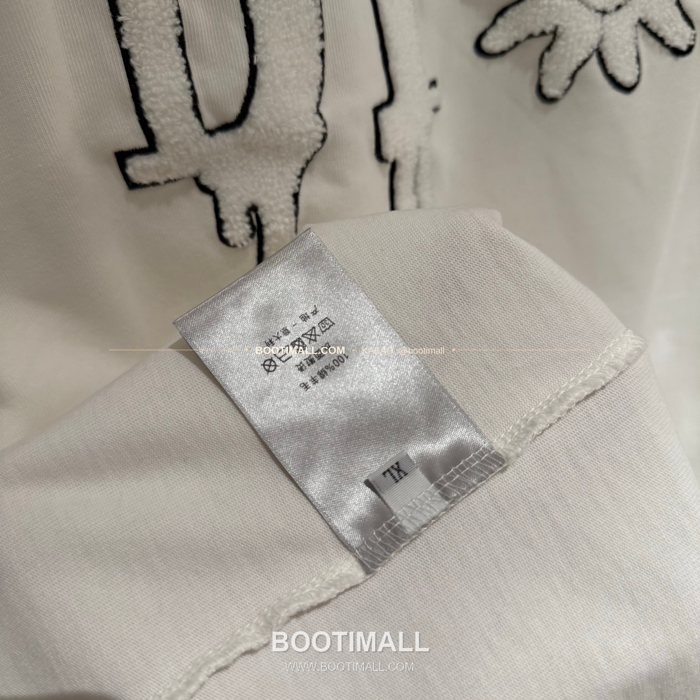 디올 2026SS 헤비코튼 입체자수 아플리케 루즈핏 블랙 반팔 티셔츠 Dior 2026 SS Heavy Cotton Embroidered Applique Loose Fit Black T-Shirt K188 8