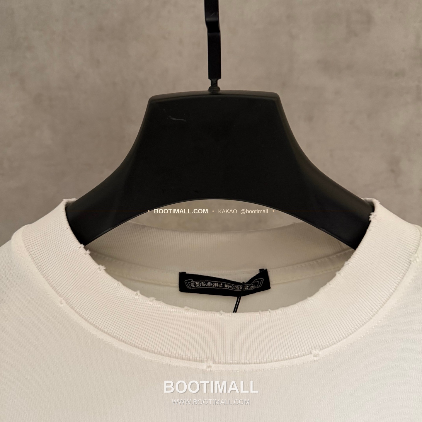 크롬하츠 2026SS 헤비코튼 자수 디스트로이드 루즈핏 블랙 반팔 티셔츠 Chrome Hearts 2026 SS Heavy Cotton Embroidered Distressed Loose Fit Black T-Shirt K216 5