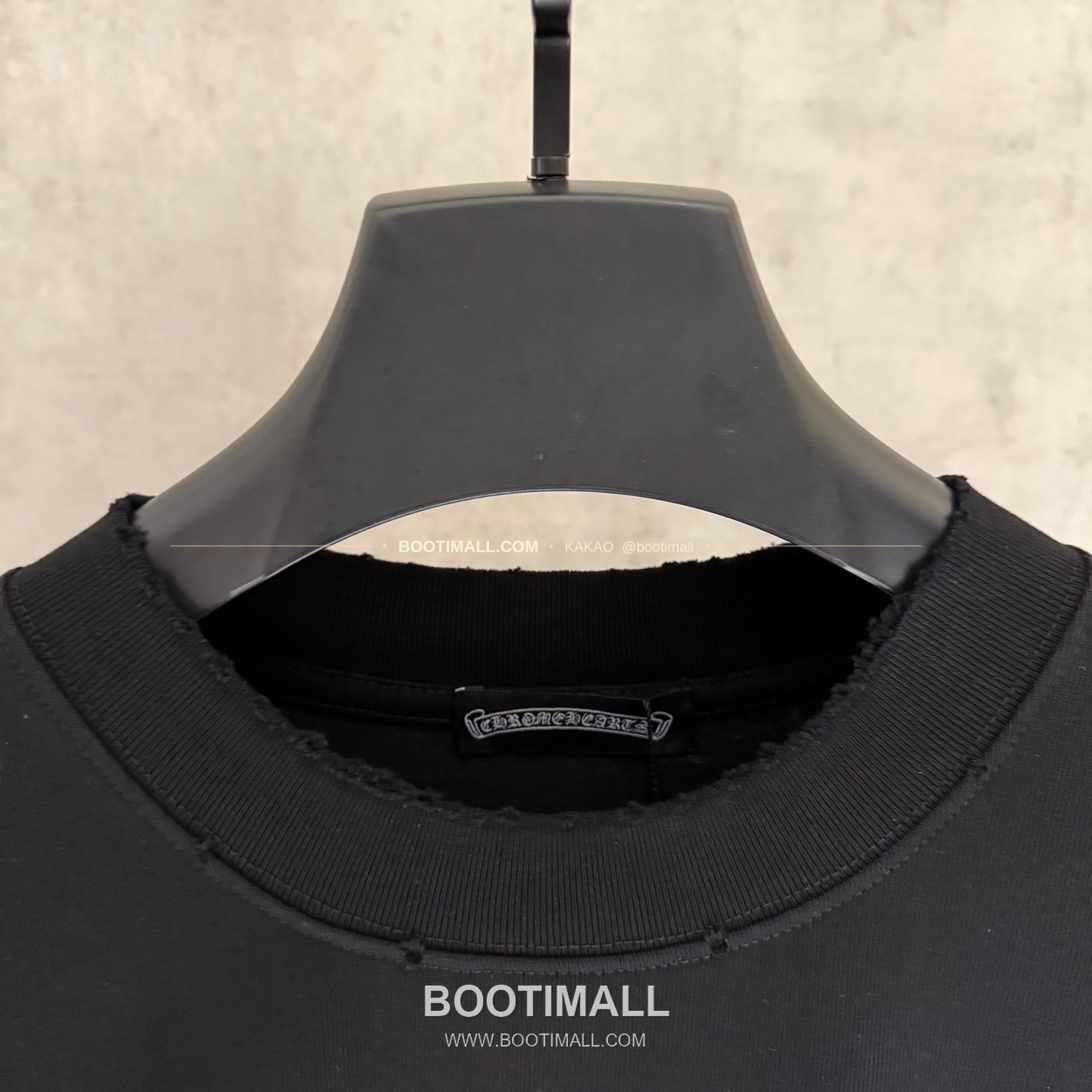 크롬하츠 2026SS 헤비코튼 자수 디스트로이드 루즈핏 블랙 반팔 티셔츠 Chrome Hearts 2026 SS Heavy Cotton Embroidered Distressed Loose Fit Black T-Shirt K192 5