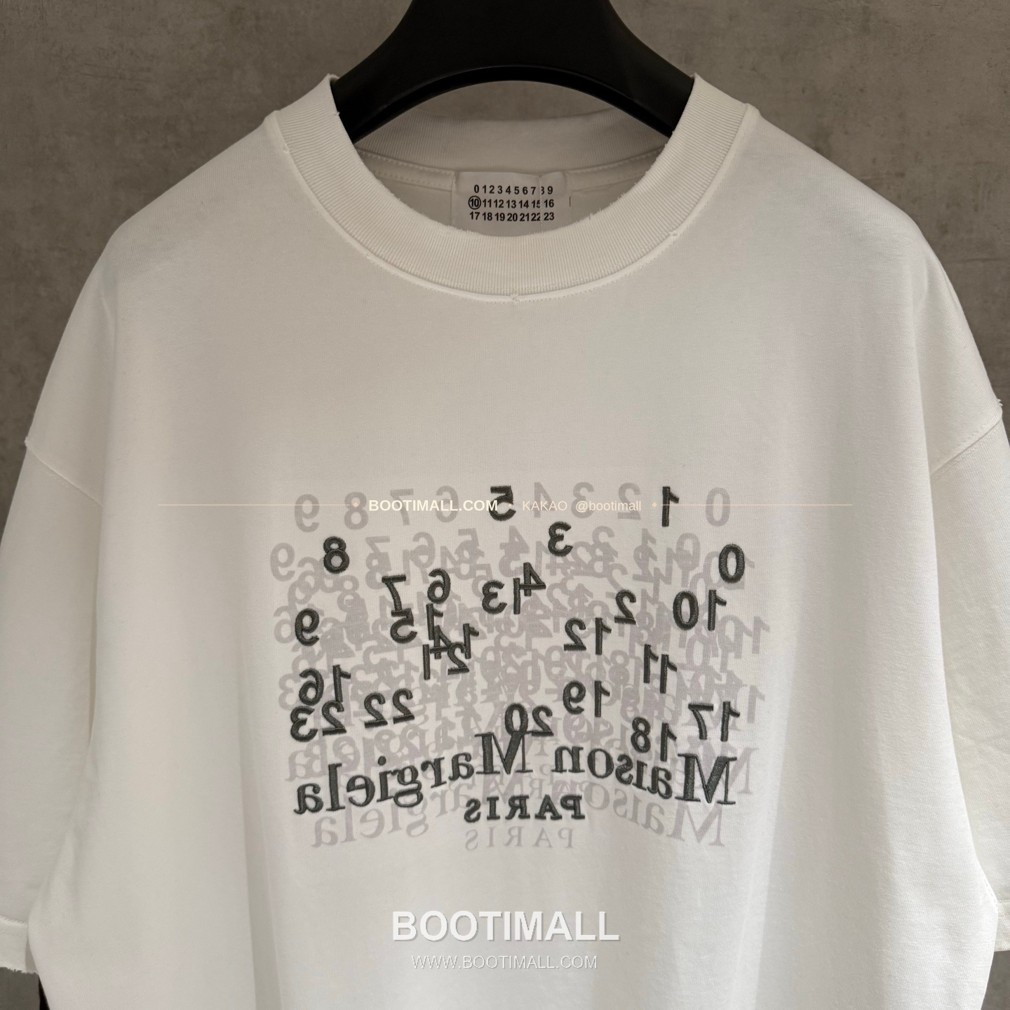 메종마르지엘라 MM6 2026SS 헤비코튼 디스트로이드 루즈핏 블랙 반팔 티셔츠 Maison Margiela MM6 2026 SS Heavy Cotton Distressed Loose Fit Black T-Shirt K232 3