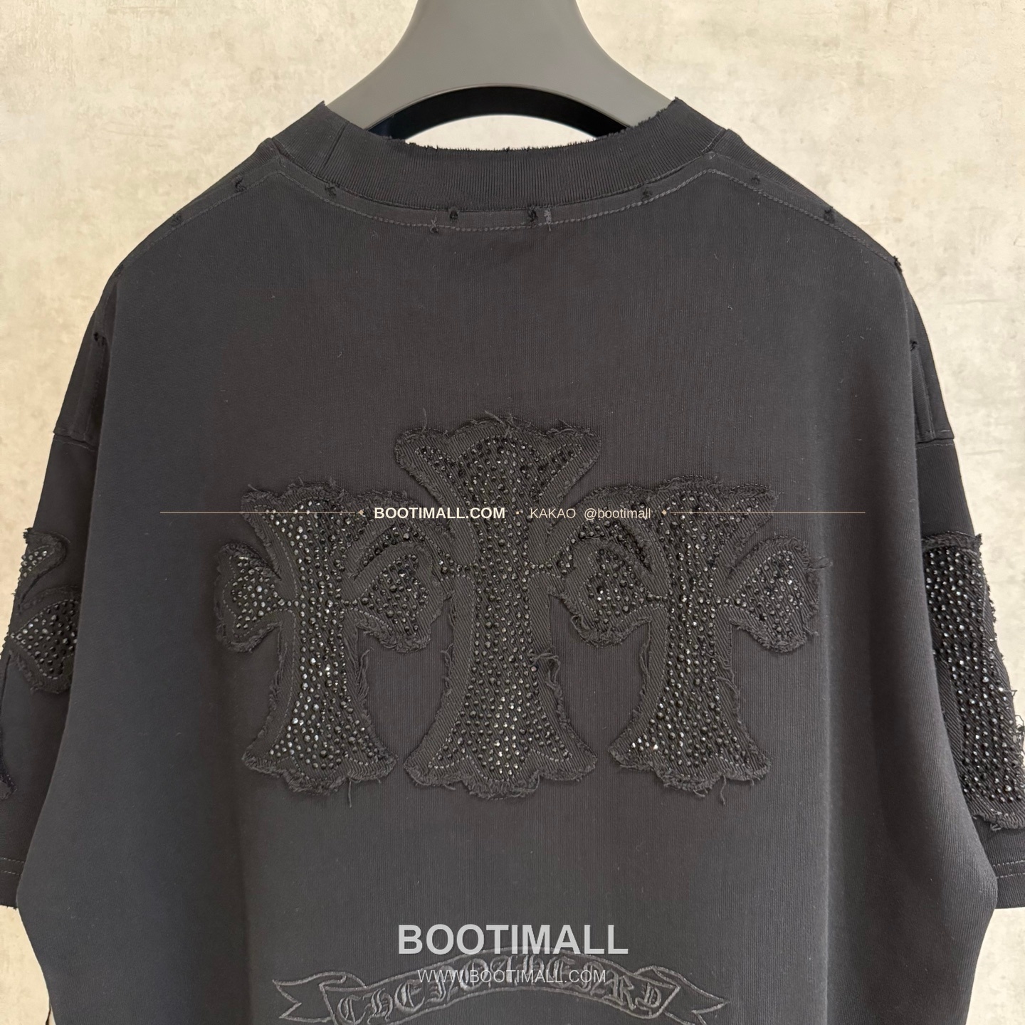 크롬하츠 2026SS 헤비코튼 핫픽스 자수 아플리케 루즈핏 블랙 반팔 티셔츠 Chrome Hearts 2026 SS Heavy Cotton Hotfix Embroidered Applique Loose Fit Black T-Shirt K207 4