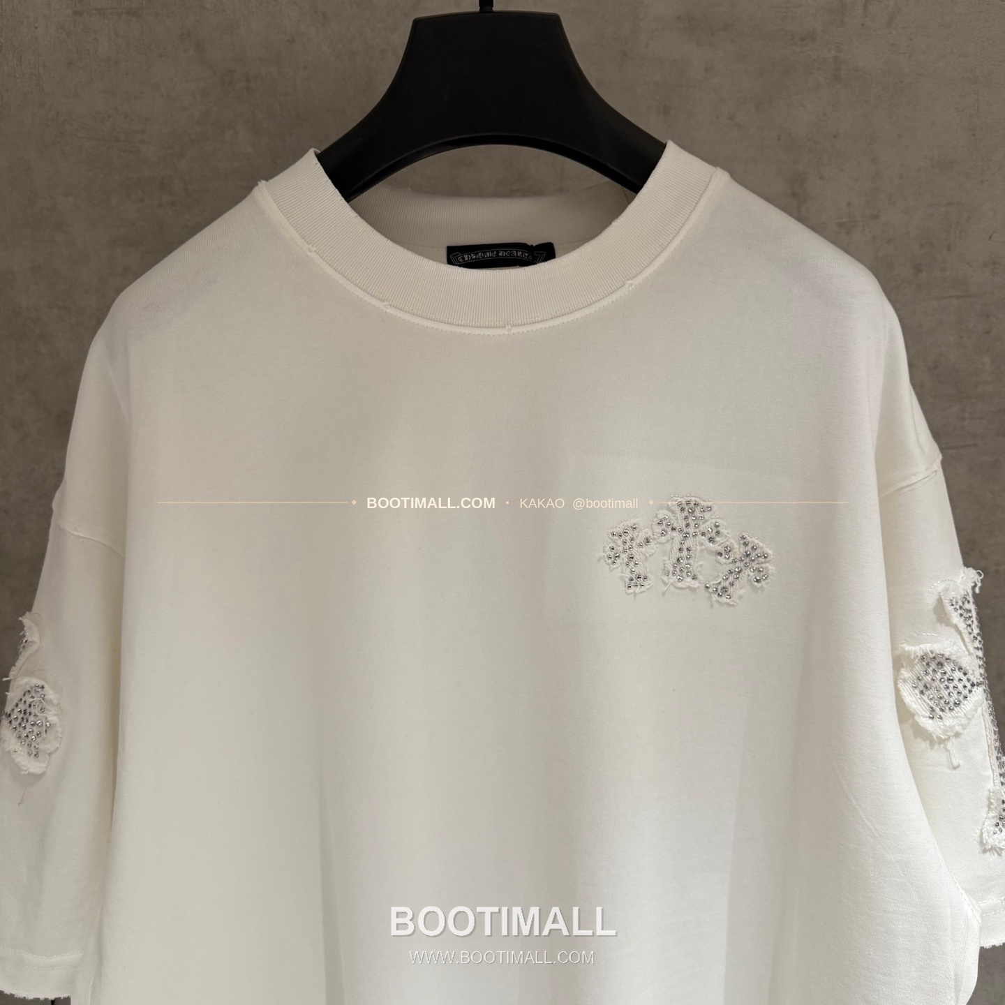 크롬하츠 2026SS 헤비코튼 핫픽스 자수 아플리케 루즈핏 블랙 반팔 티셔츠 Chrome Hearts 2026 SS Heavy Cotton Hotfix Embroidered Applique Loose Fit Black T-Shirt K207 3