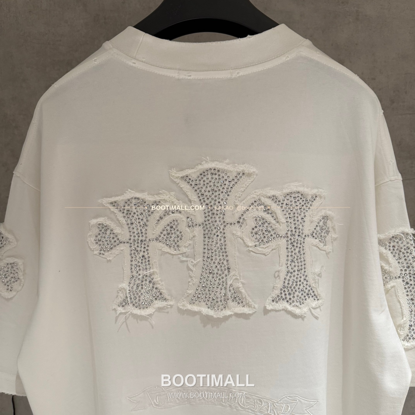 크롬하츠 2026SS 헤비코튼 핫픽스 자수 아플리케 루즈핏 블랙 반팔 티셔츠 Chrome Hearts 2026 SS Heavy Cotton Hotfix Embroidered Applique Loose Fit Black T-Shirt K207 4