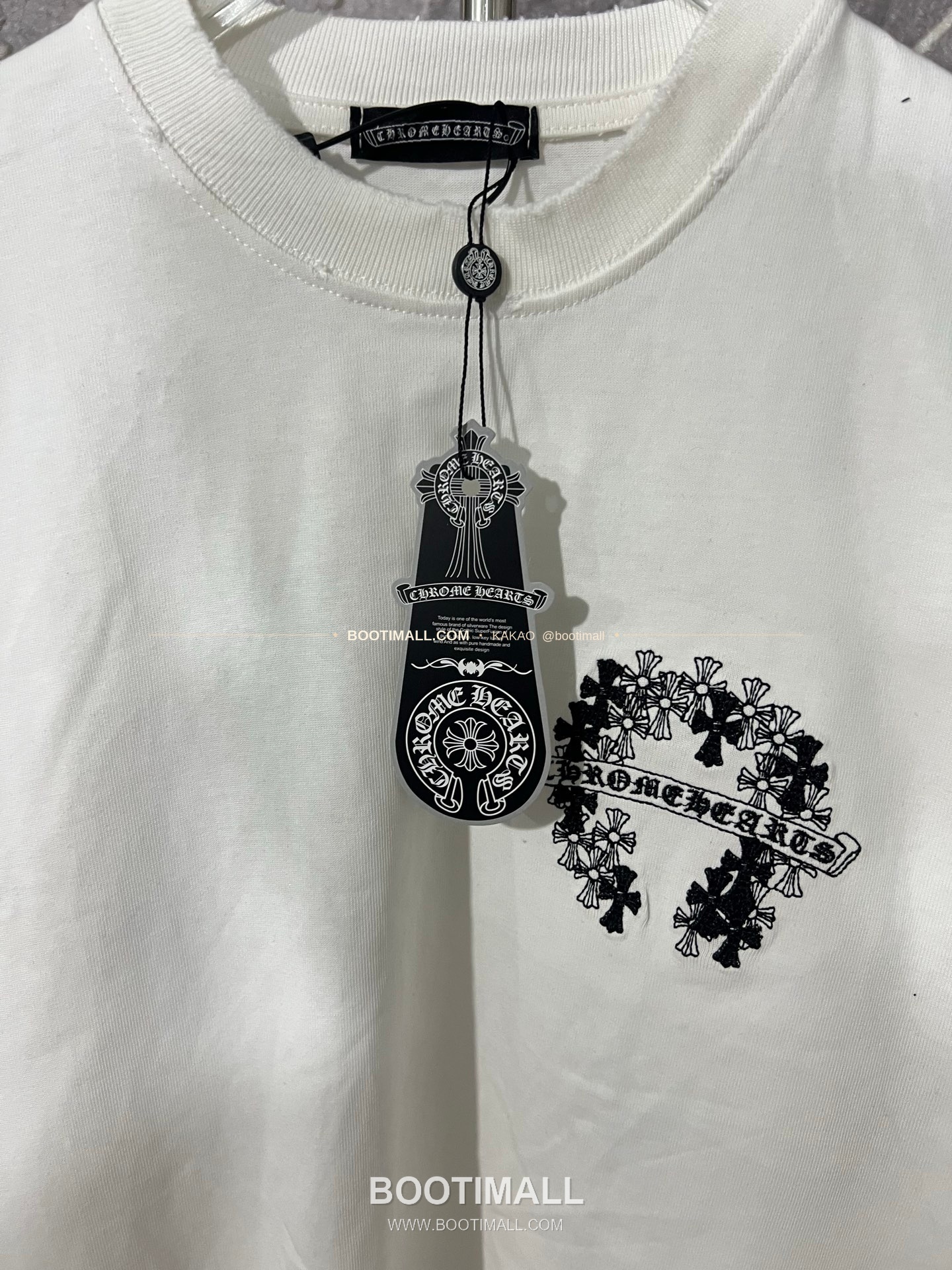 크롬하츠 헤비코튼 자수 디스트로이드 루즈핏 블랙 반팔 티셔츠 Chrome Hearts Heavy Cotton Embroidered Distressed Loose Fit Black T-Shirt CH006 4