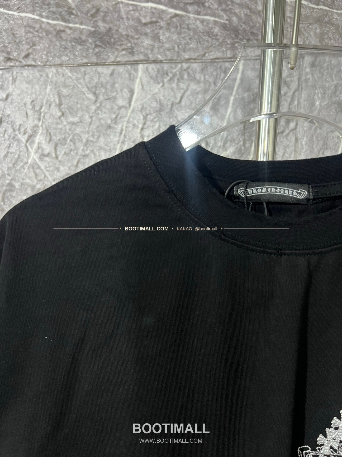 크롬하츠 헤비코튼 자수 디스트로이드 루즈핏 블랙 반팔 티셔츠 Chrome Hearts Heavy Cotton Embroidered Distressed Loose Fit Black T-Shirt CH006 2