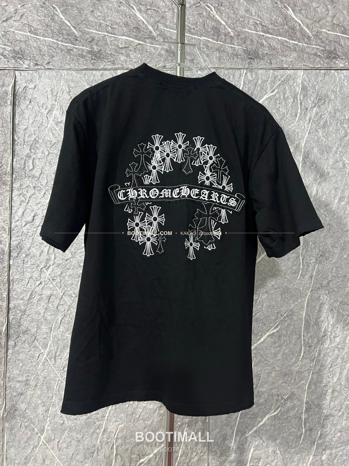 크롬하츠 헤비코튼 자수 디스트로이드 루즈핏 블랙 반팔 티셔츠 Chrome Hearts Heavy Cotton Embroidered Distressed Loose Fit Black T-Shirt CH006 6