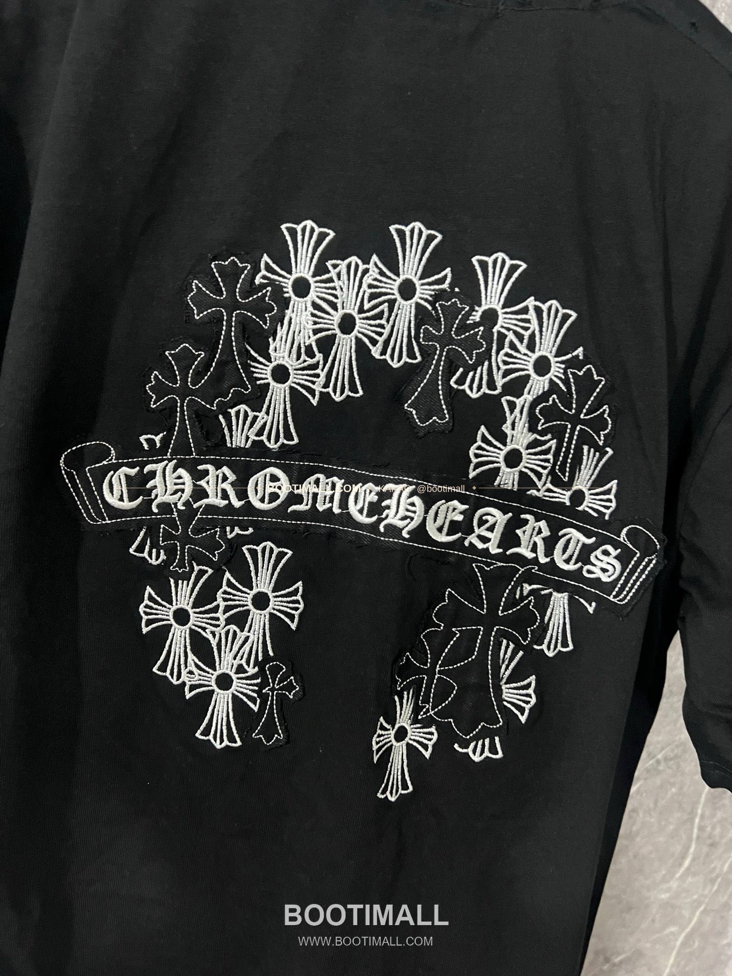 크롬하츠 헤비코튼 자수 디스트로이드 루즈핏 블랙 반팔 티셔츠 Chrome Hearts Heavy Cotton Embroidered Distressed Loose Fit Black T-Shirt CH006 7