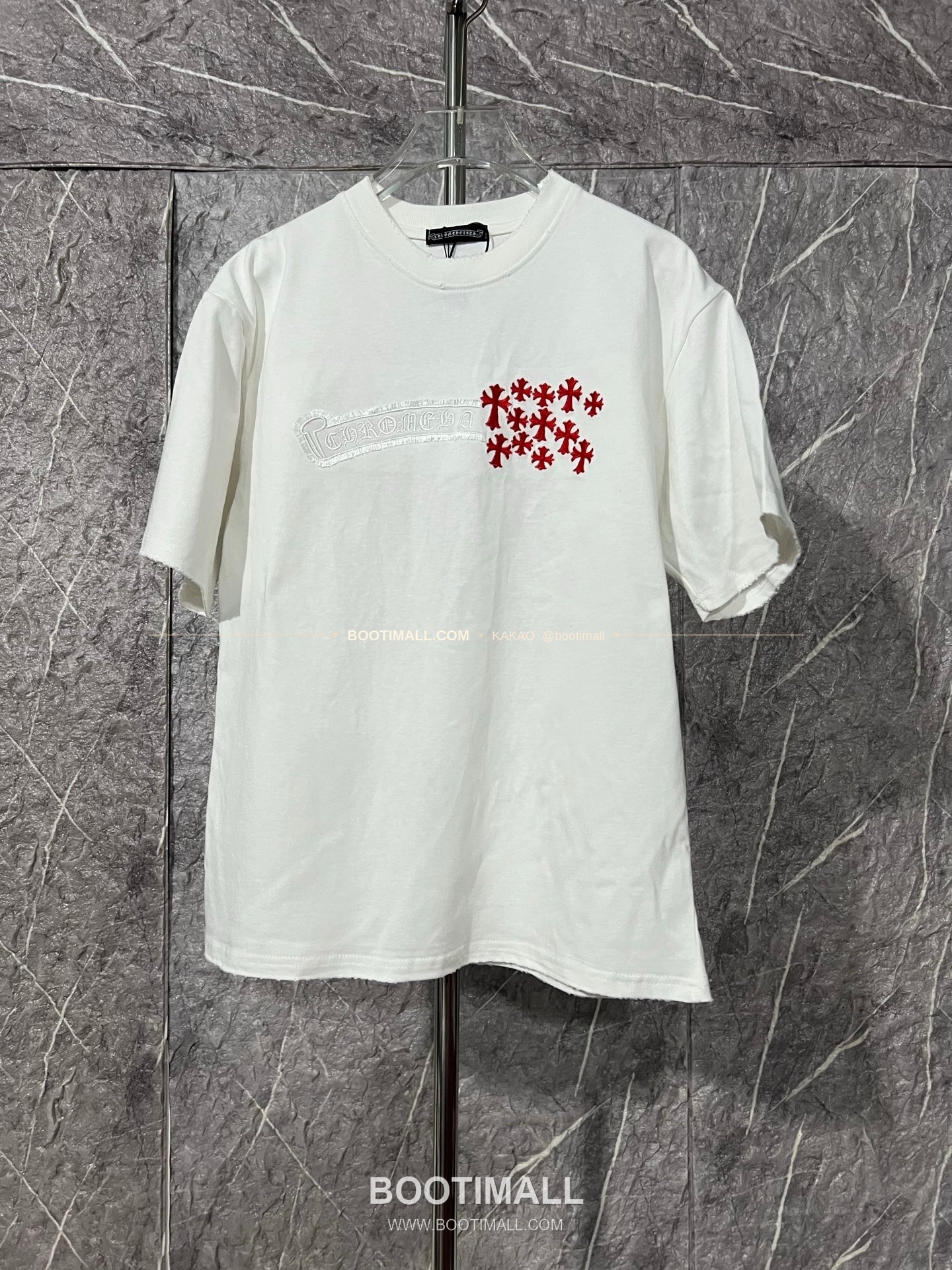 크롬하츠 헤비코튼 자수 디스트로이드 루즈핏 블랙 반팔 티셔츠 Chrome Hearts Heavy Cotton Embroidered Distressed Loose Fit Black T-Shirt CH005 1