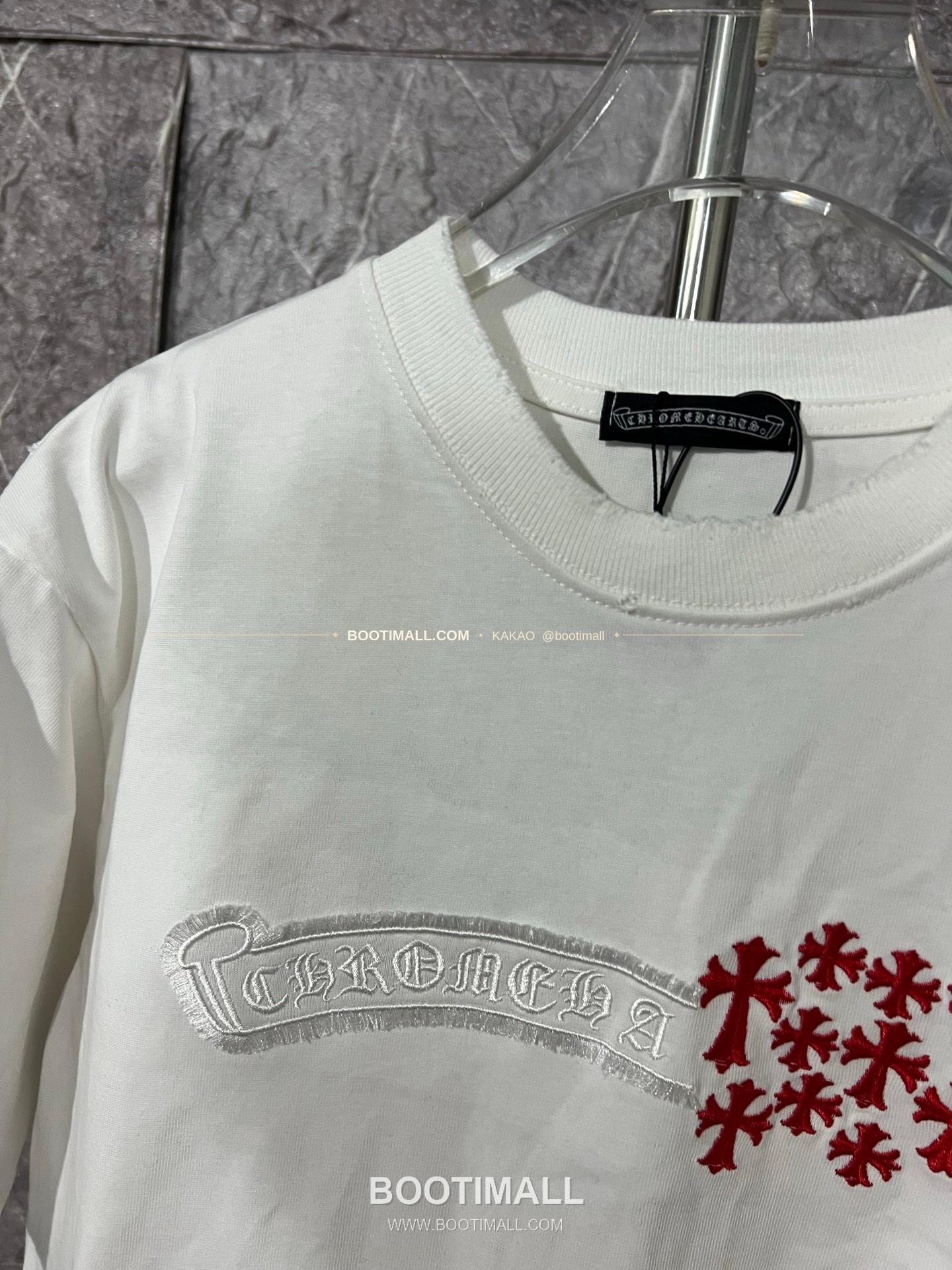 크롬하츠 헤비코튼 자수 디스트로이드 루즈핏 블랙 반팔 티셔츠 Chrome Hearts Heavy Cotton Embroidered Distressed Loose Fit Black T-Shirt CH005 2