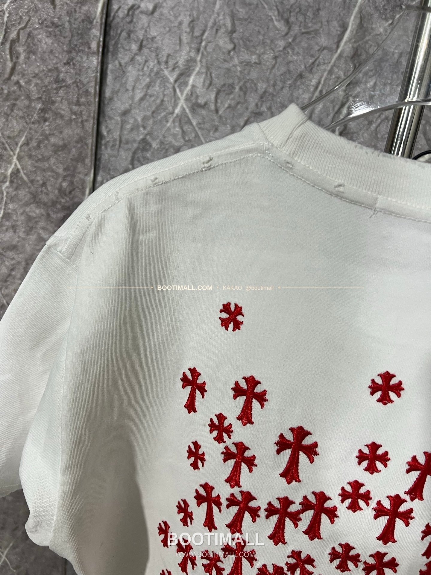 크롬하츠 헤비코튼 자수 디스트로이드 루즈핏 블랙 반팔 티셔츠 Chrome Hearts Heavy Cotton Embroidered Distressed Loose Fit Black T-Shirt CH005 7