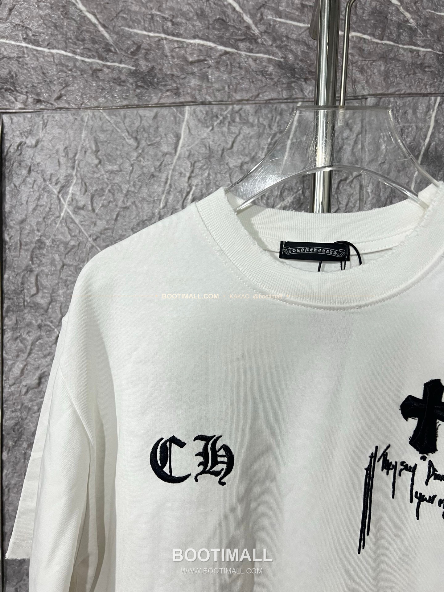 크롬하츠 헤비코튼 자수 디스트로이드 루즈핏 블랙 반팔 티셔츠 Chrome Hearts Heavy Cotton Embroidered Distressed Loose Fit Black T-Shirt CH002 2