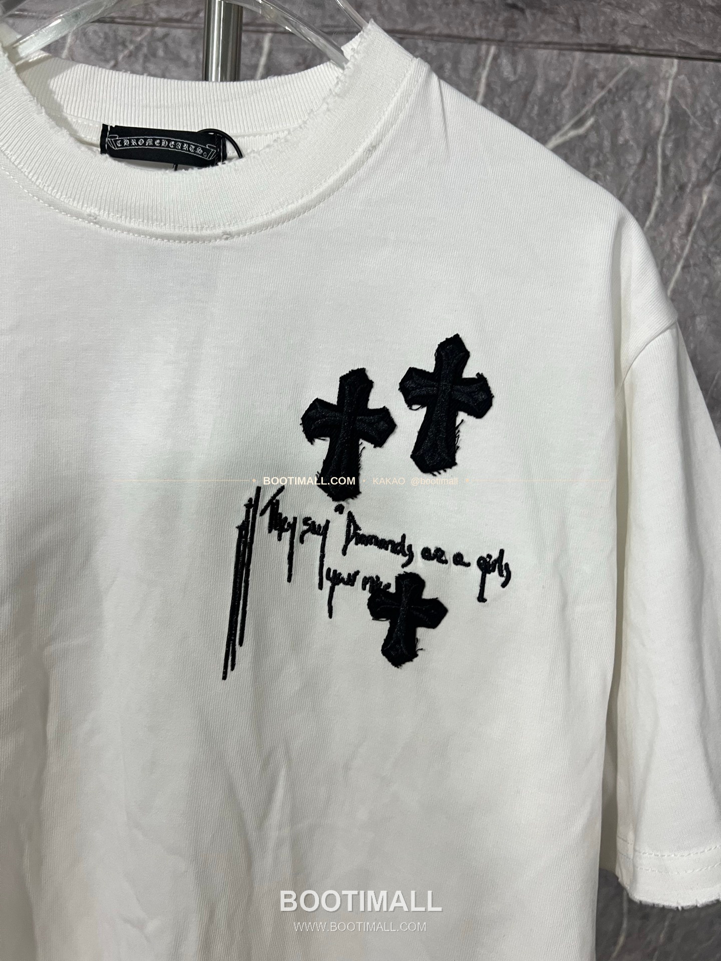 크롬하츠 헤비코튼 자수 디스트로이드 루즈핏 블랙 반팔 티셔츠 Chrome Hearts Heavy Cotton Embroidered Distressed Loose Fit Black T-Shirt CH002 4