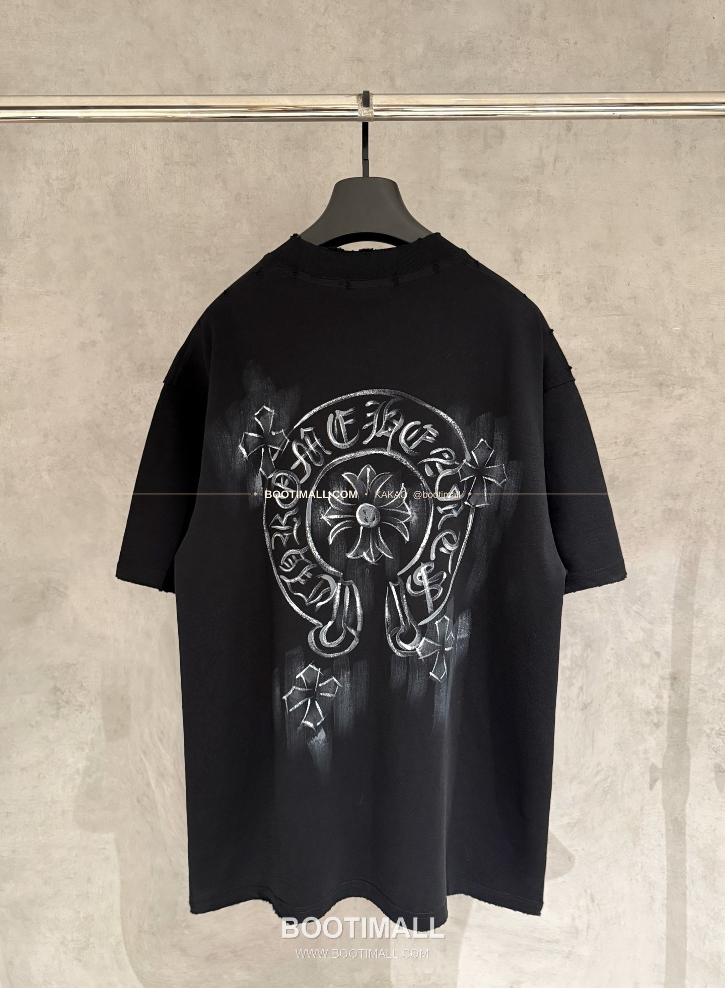 크롬하츠 2026SS 헤비코튼 핸드페인팅 디스트로이드 루즈핏 블랙 반팔 티셔츠 Chrome Hearts 2026 SS Heavy Cotton Hand Painted Distressed Loose Fit Black T-Shirt K600 2
