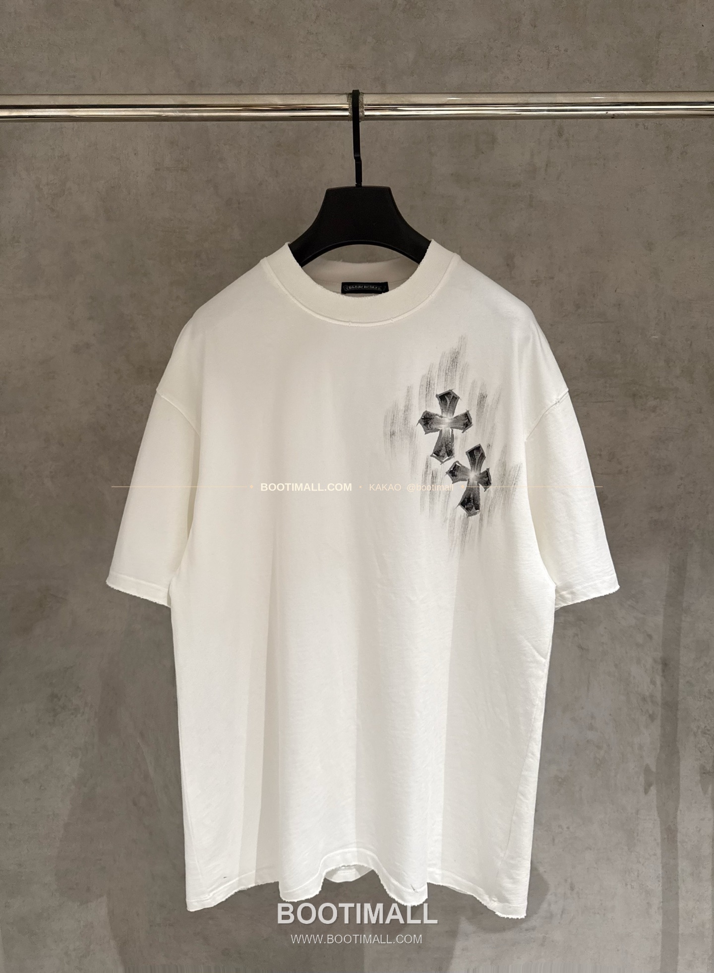 크롬하츠 2026SS 헤비코튼 핸드페인팅 디스트로이드 루즈핏 블랙 반팔 티셔츠 Chrome Hearts 2026 SS Heavy Cotton Hand Painted Distressed Loose Fit Black T-Shirt K600 2