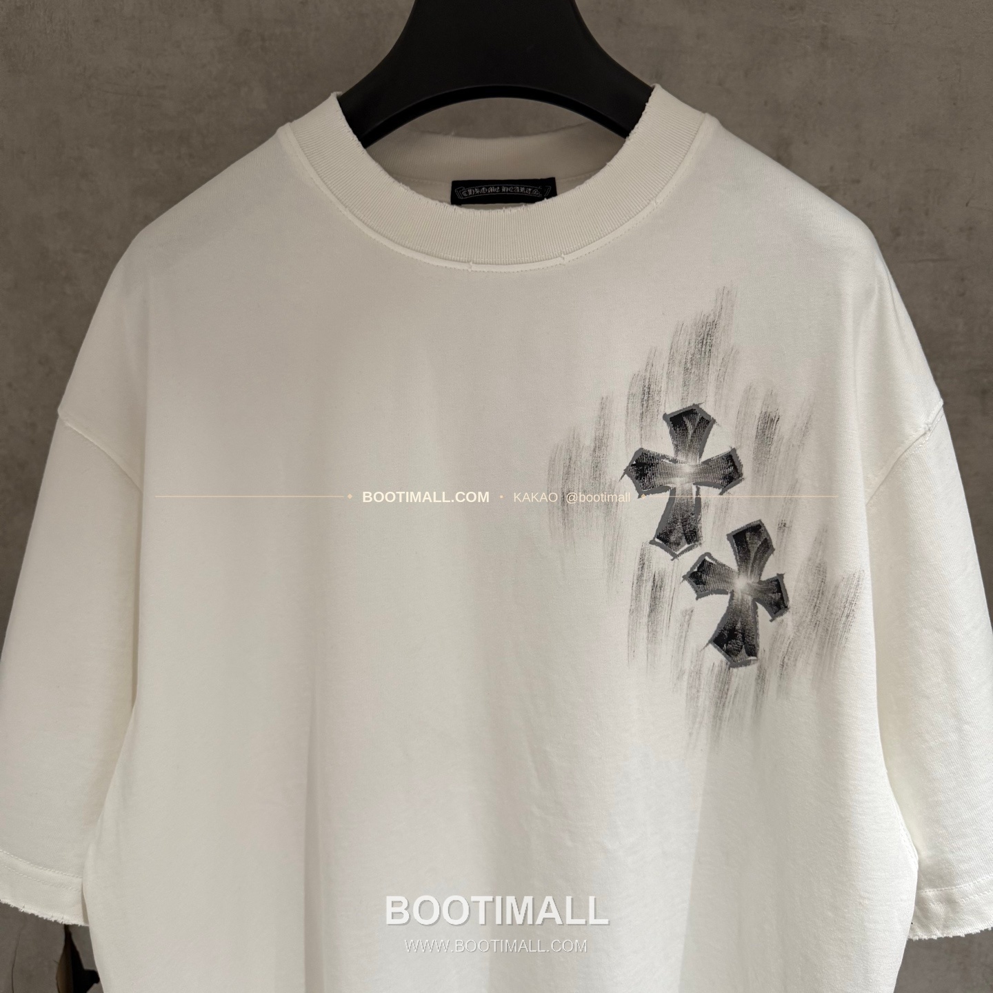 크롬하츠 2026SS 헤비코튼 핸드페인팅 디스트로이드 루즈핏 블랙 반팔 티셔츠 Chrome Hearts 2026 SS Heavy Cotton Hand Painted Distressed Loose Fit Black T-Shirt K600 3