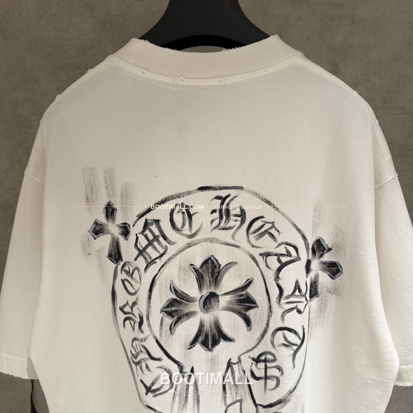 크롬하츠 2026SS 헤비코튼 핸드페인팅 디스트로이드 루즈핏 블랙 반팔 티셔츠 Chrome Hearts 2026 SS Heavy Cotton Hand Painted Distressed Loose Fit Black T-Shirt K600 4