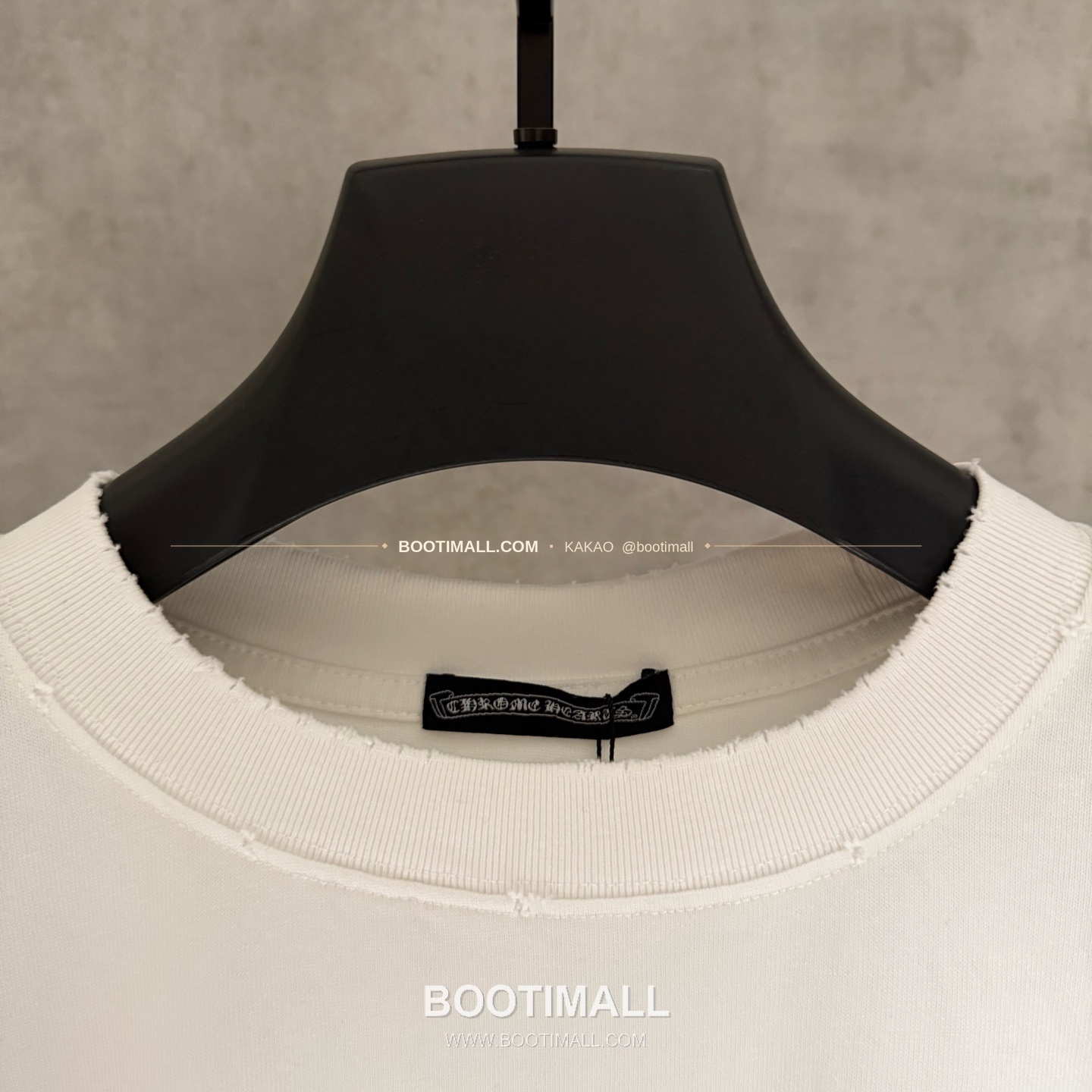 크롬하츠 2026SS 헤비코튼 자수 디스트로이드 루즈핏 블랙 반팔 티셔츠 Chrome Hearts 2026 SS Heavy Cotton Embroidered Distressed Loose Fit Black T-Shirt K209 5