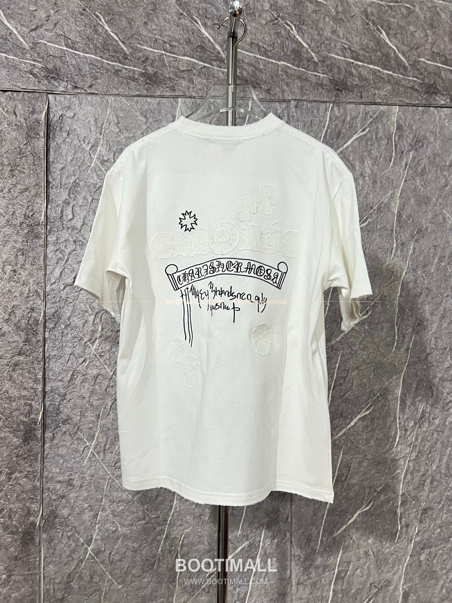 크롬하츠 헤비코튼 자수 디스트로이드 루즈핏 블랙 반팔 티셔츠 Chrome Hearts Heavy Cotton Embroidered Distressed Loose Fit Black T-Shirt CH001 5