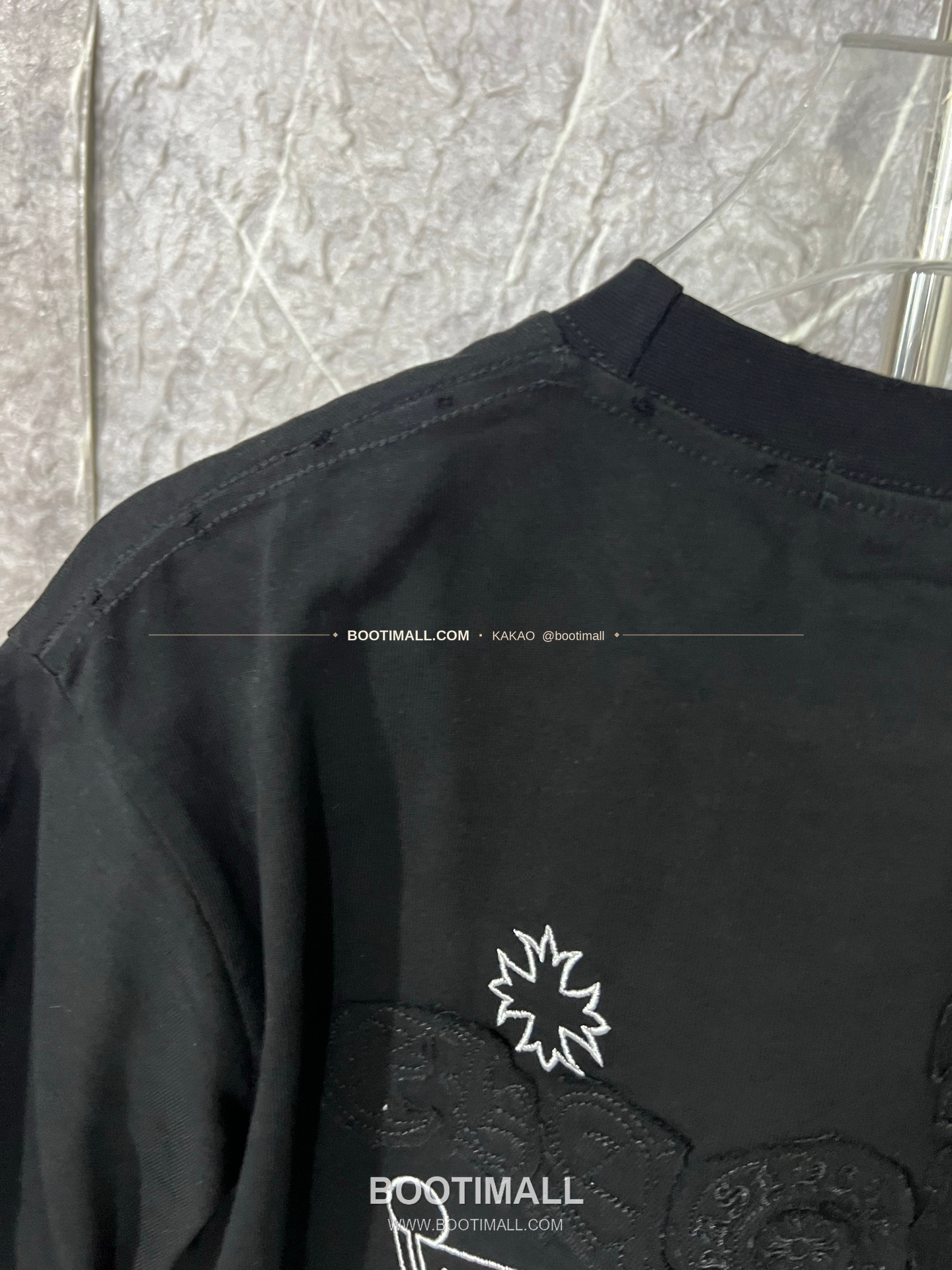 크롬하츠 헤비코튼 자수 디스트로이드 루즈핏 블랙 반팔 티셔츠 Chrome Hearts Heavy Cotton Embroidered Distressed Loose Fit Black T-Shirt CH001 7