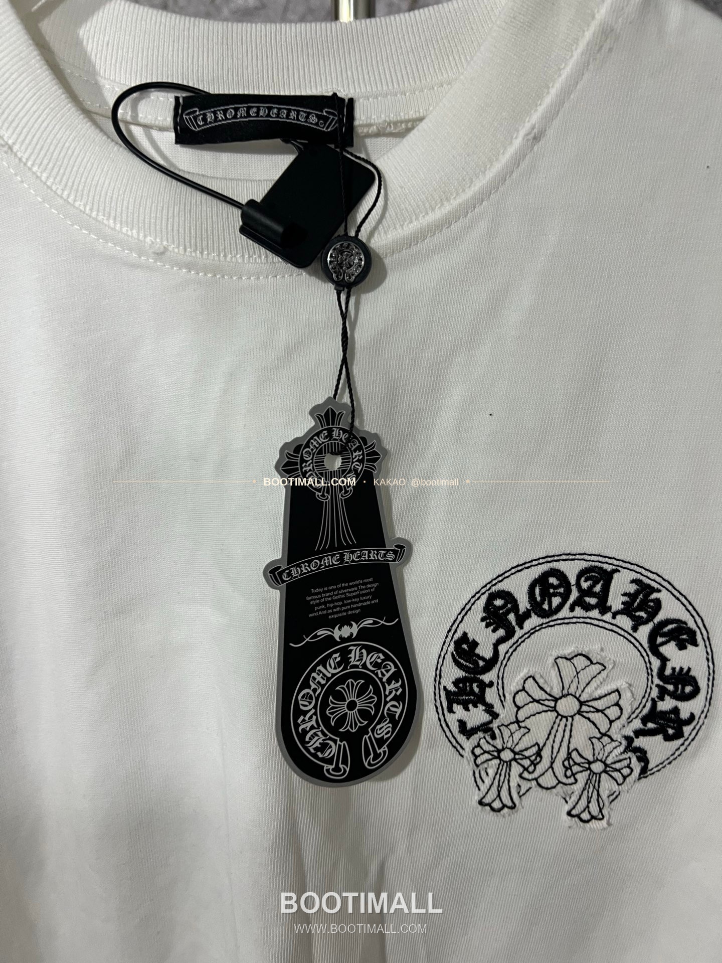 크롬하츠 헤비코튼 자수 디스트로이드 루즈핏 블랙 반팔 티셔츠 Chrome Hearts Heavy Cotton Embroidered Distressed Loose Fit Black T-Shirt CH007 4