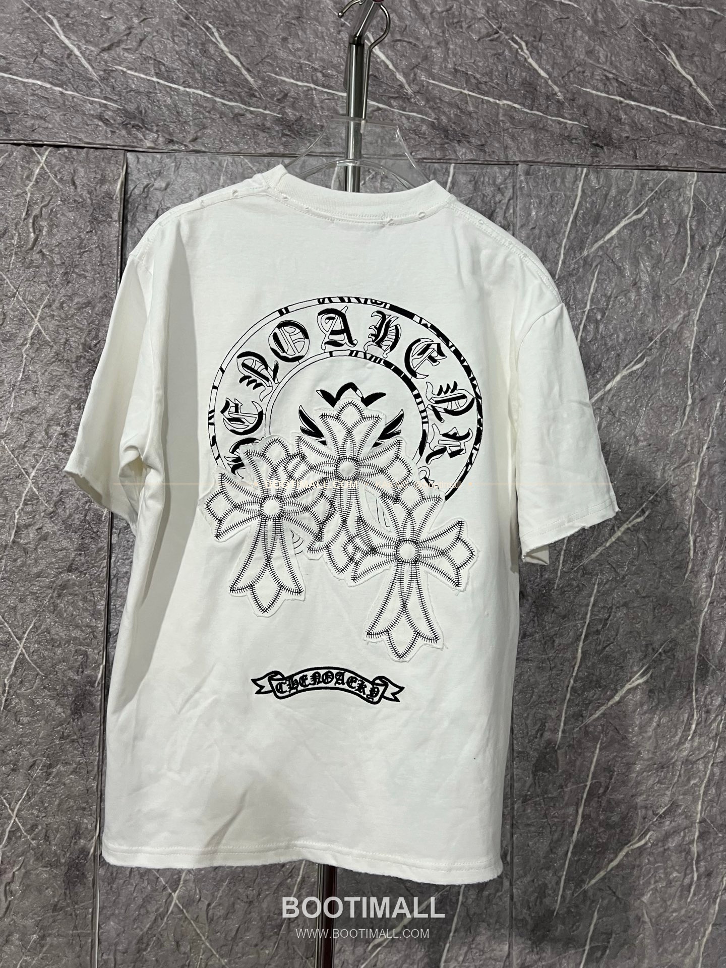 크롬하츠 헤비코튼 자수 디스트로이드 루즈핏 블랙 반팔 티셔츠 Chrome Hearts Heavy Cotton Embroidered Distressed Loose Fit Black T-Shirt CH007 6