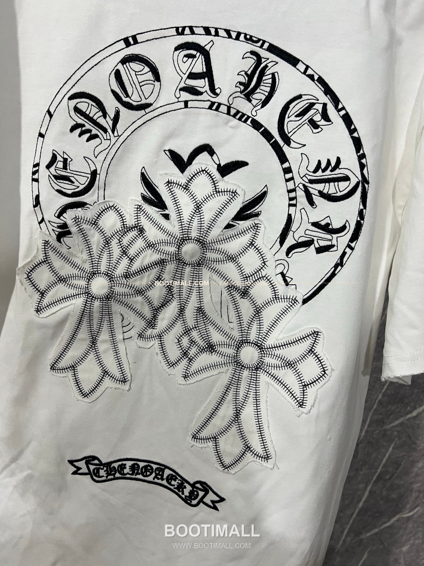 크롬하츠 헤비코튼 자수 디스트로이드 루즈핏 블랙 반팔 티셔츠 Chrome Hearts Heavy Cotton Embroidered Distressed Loose Fit Black T-Shirt CH007 7