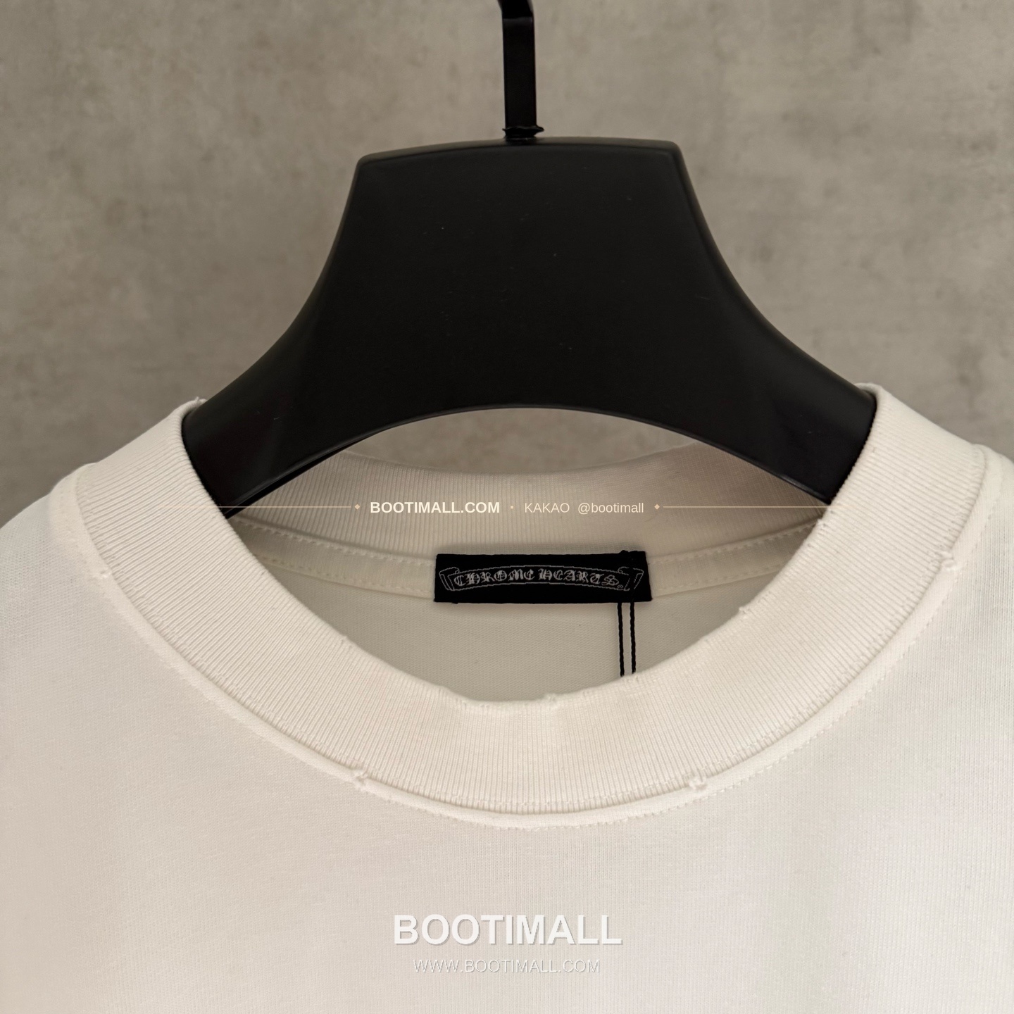 크롬하츠 2026SS 헤비코튼 자수 디스트로이드 루즈핏 블랙 반팔 티셔츠 Chrome Hearts 2026 SS Heavy Cotton Embroidered Distressed Loose Fit Black T-Shirt K241 5