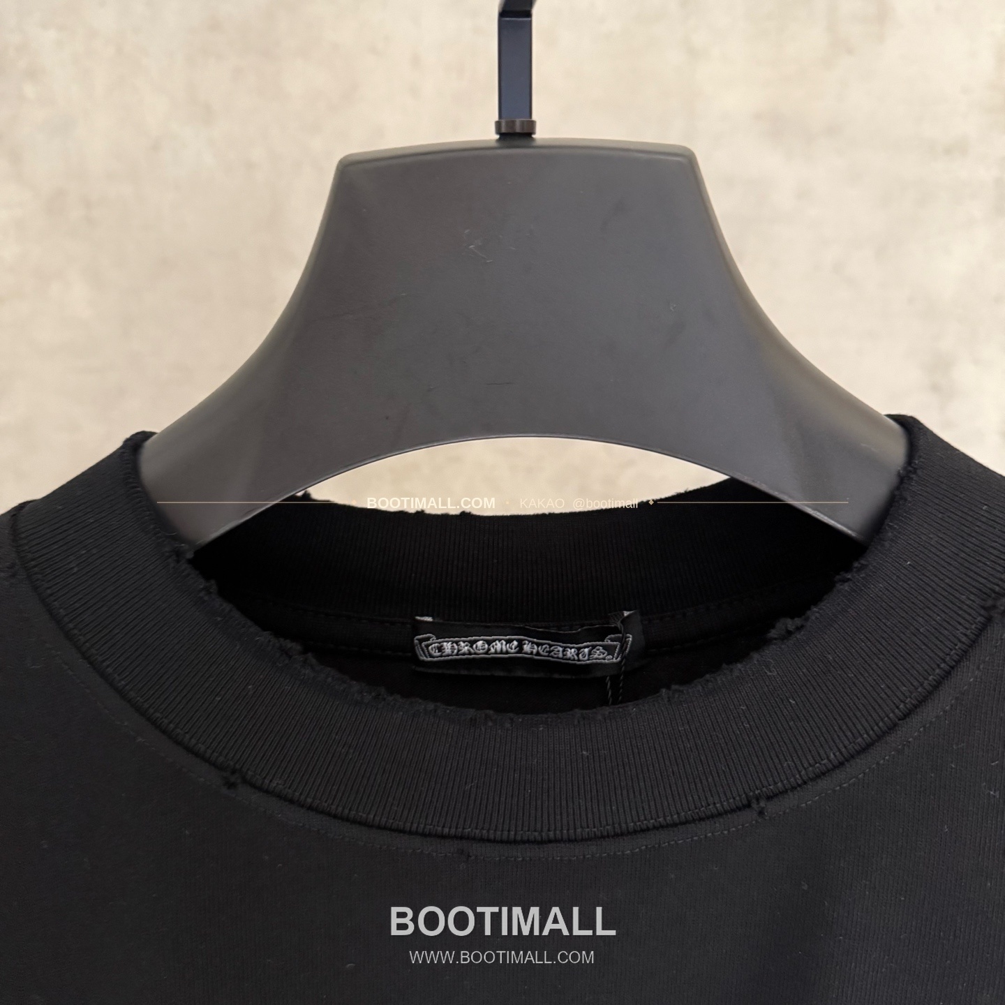 크롬하츠 2026SS 헤비코튼 자수 디스트로이드 루즈핏 블랙 반팔 티셔츠 Chrome Hearts 2026 SS Heavy Cotton Embroidered Distressed Loose Fit Black T-Shirt K233 5