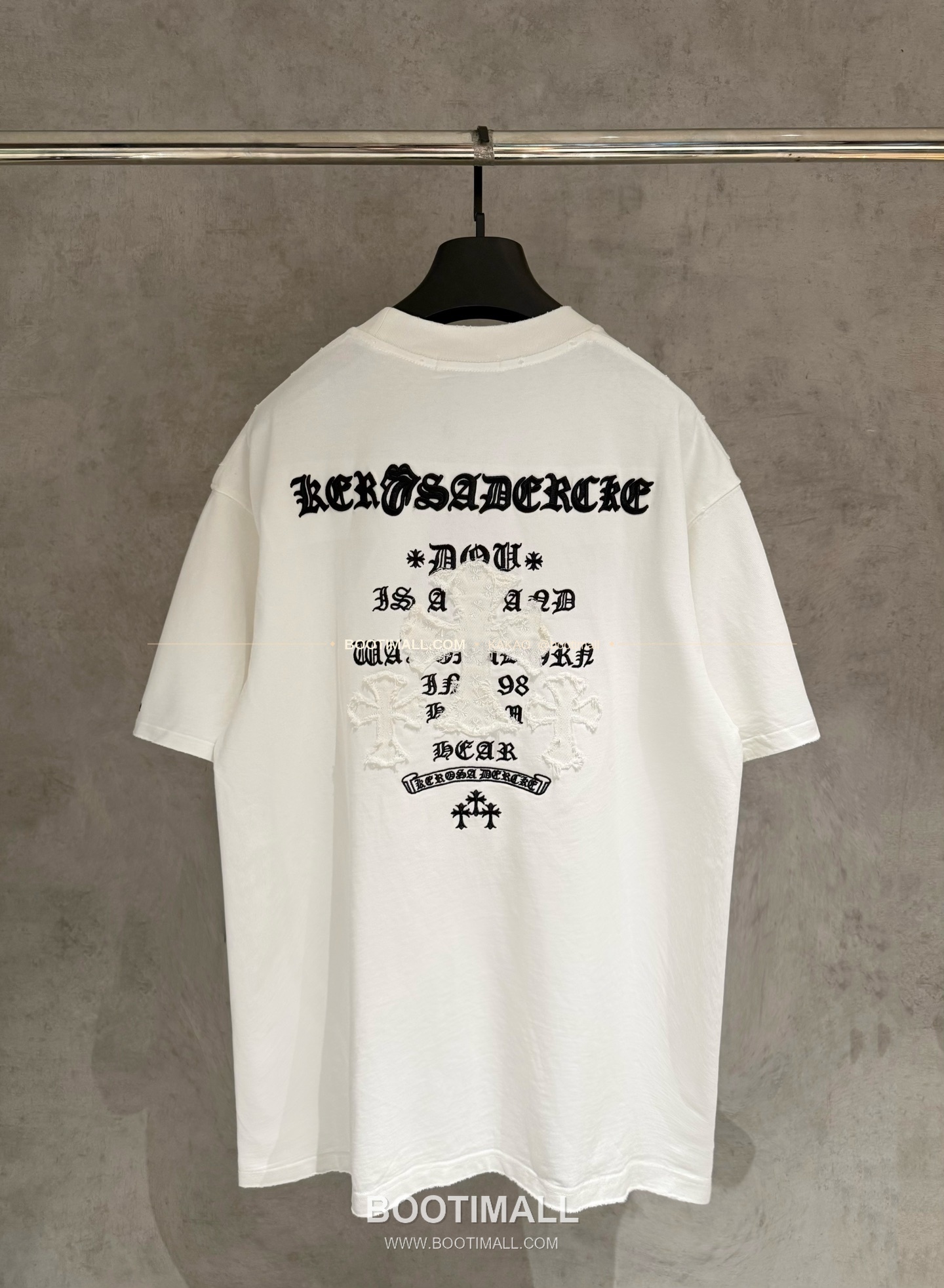 크롬하츠 2026SS 헤비코튼 자수 디스트로이드 루즈핏 블랙 반팔 티셔츠 Chrome Hearts 2026 SS Heavy Cotton Embroidered Distressed Loose Fit Black T-Shirt K233 2