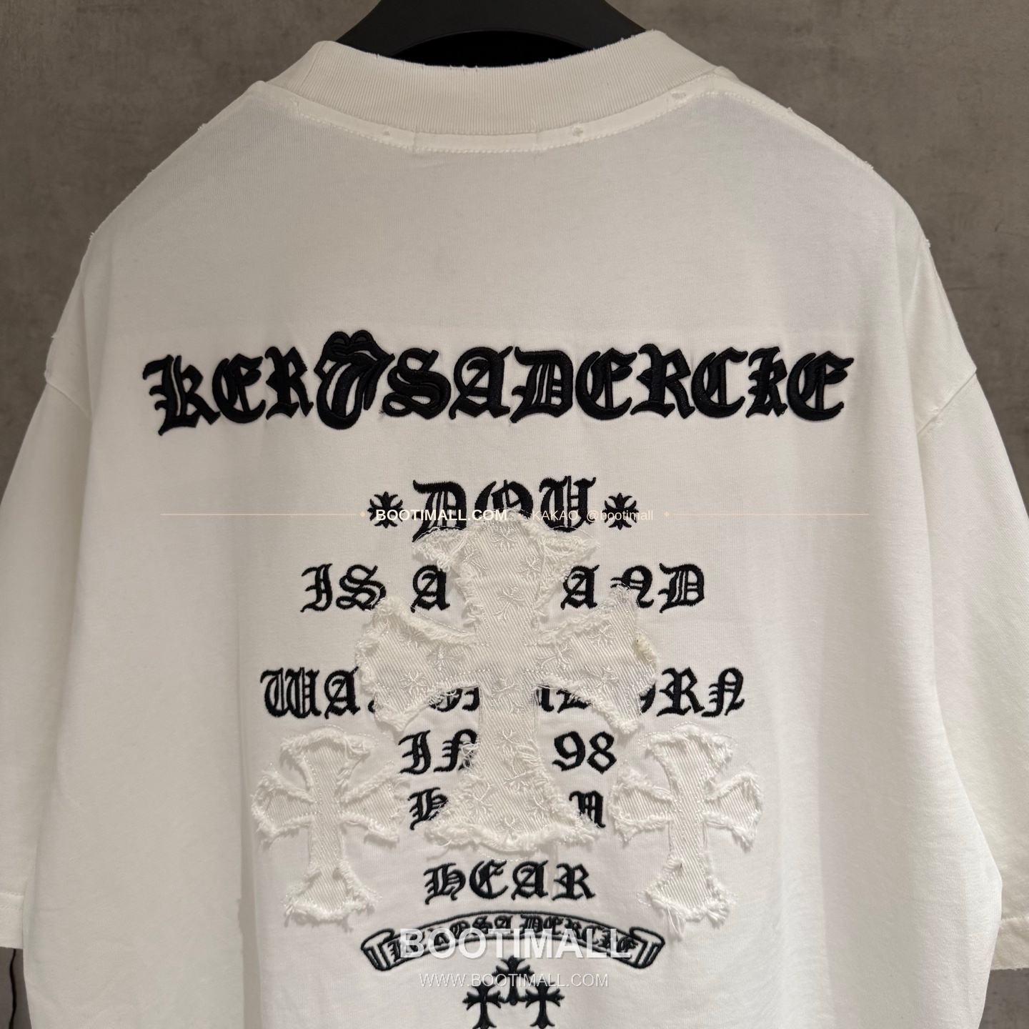 크롬하츠 2026SS 헤비코튼 자수 디스트로이드 루즈핏 블랙 반팔 티셔츠 Chrome Hearts 2026 SS Heavy Cotton Embroidered Distressed Loose Fit Black T-Shirt K233 4