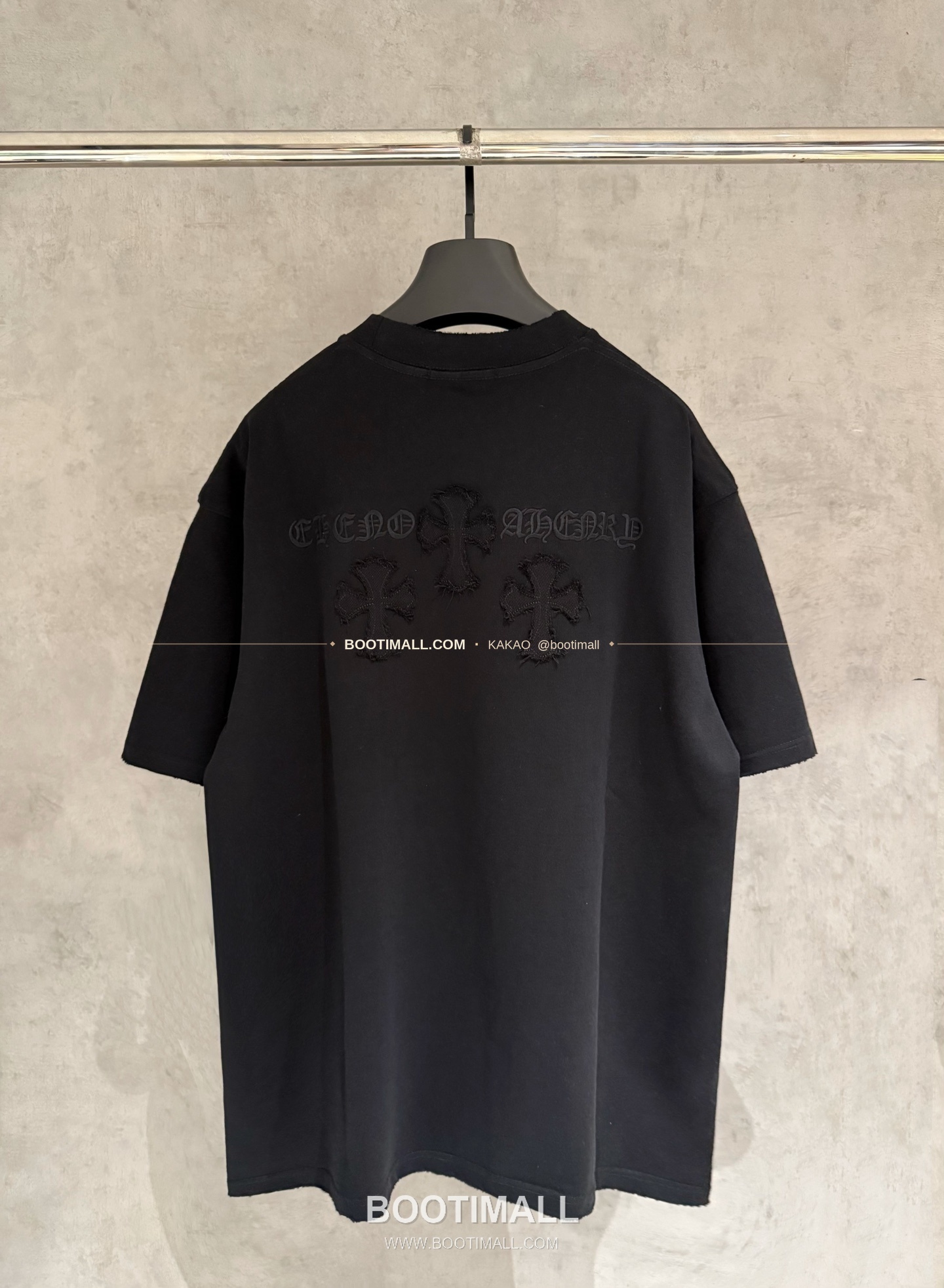 크롬하츠 2026SS 헤비코튼 자수 디스트로이드 루즈핏 블랙 반팔 티셔츠 Chrome Hearts 2026 SS Heavy Cotton Embroidered Distressed Loose Fit Black T-Shirt K229 2