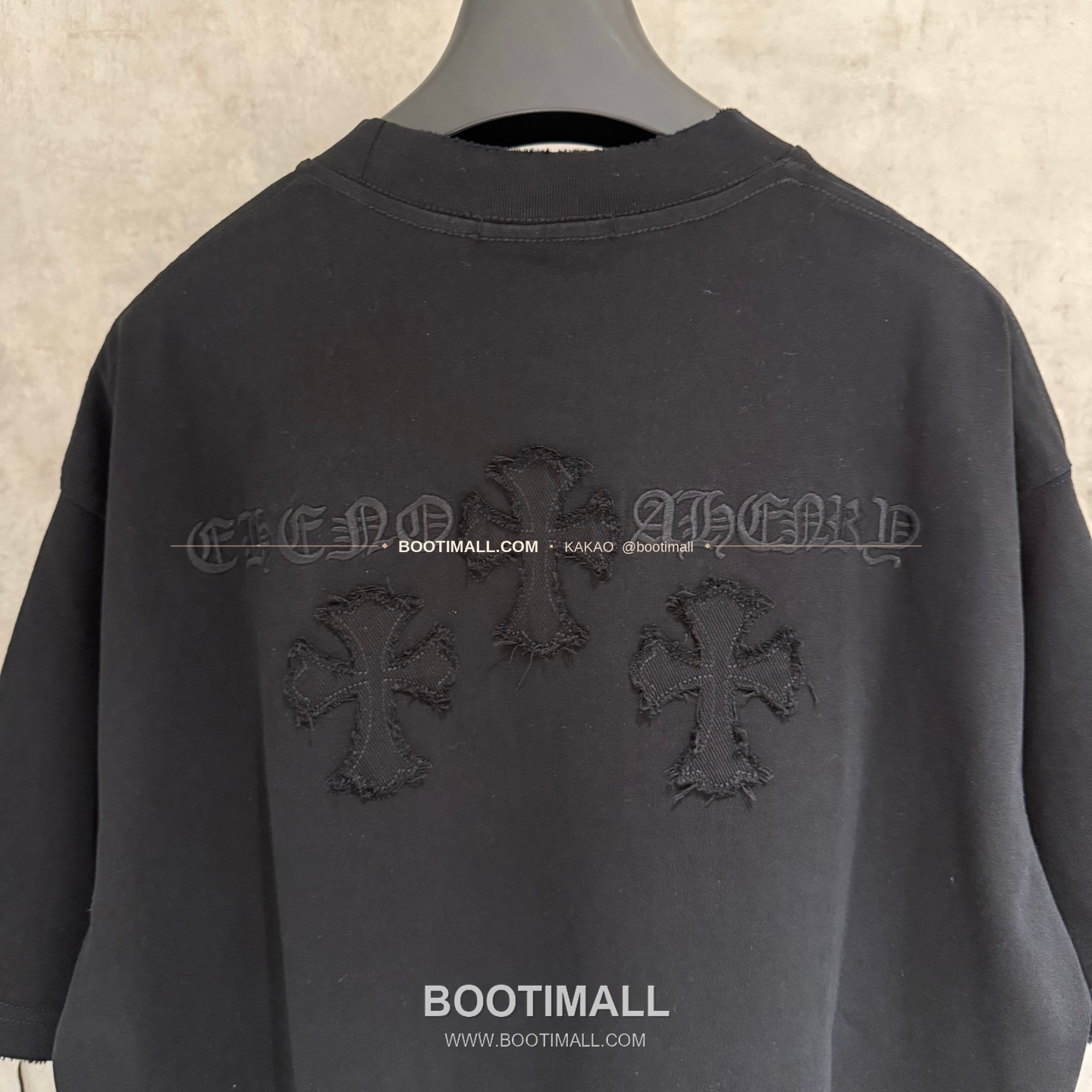 크롬하츠 2026SS 헤비코튼 자수 디스트로이드 루즈핏 블랙 반팔 티셔츠 Chrome Hearts 2026 SS Heavy Cotton Embroidered Distressed Loose Fit Black T-Shirt K229 4