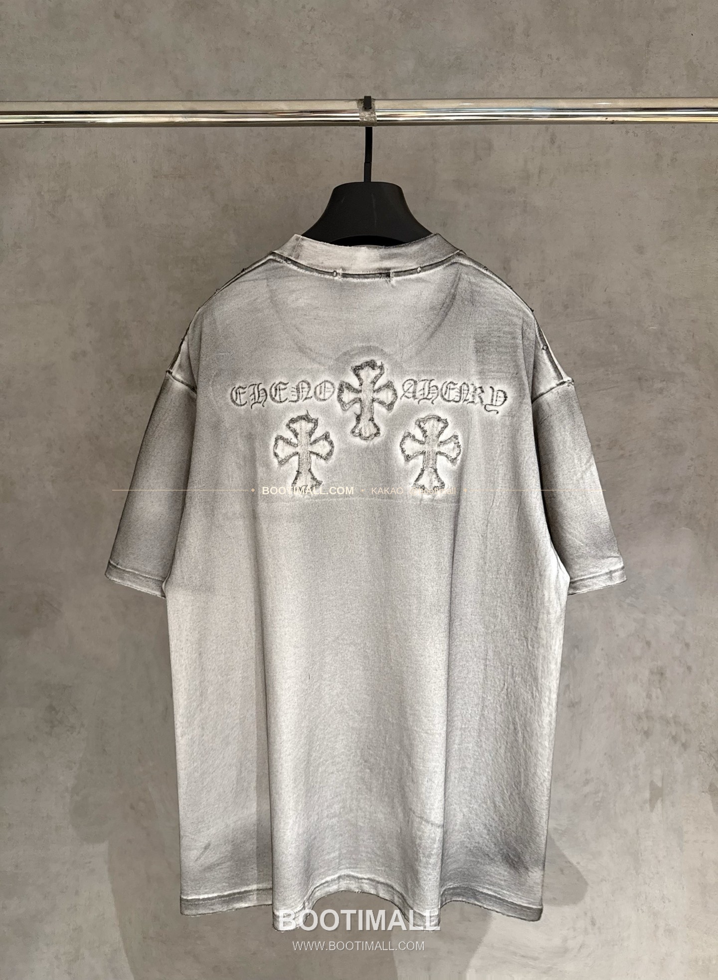 크롬하츠 2026SS 헤비코튼 자수 디스트로이드 루즈핏 블랙 반팔 티셔츠 Chrome Hearts 2026 SS Heavy Cotton Embroidered Distressed Loose Fit Black T-Shirt K229 2