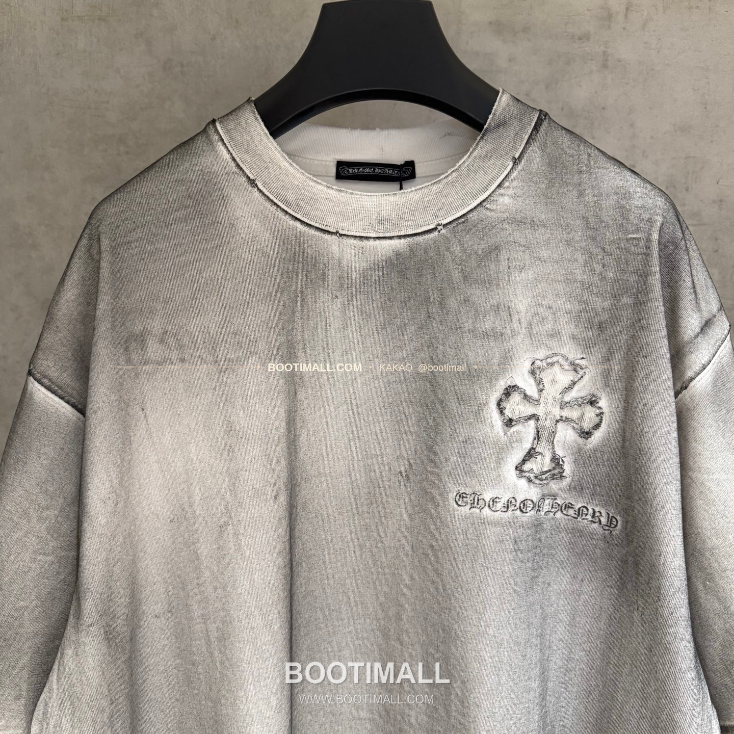 크롬하츠 2026SS 헤비코튼 자수 디스트로이드 루즈핏 블랙 반팔 티셔츠 Chrome Hearts 2026 SS Heavy Cotton Embroidered Distressed Loose Fit Black T-Shirt K229 3