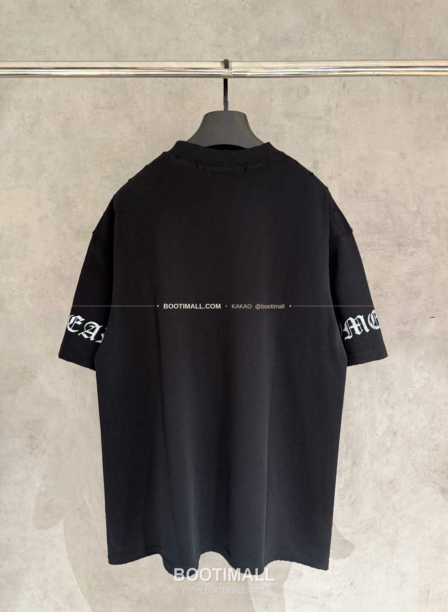 크롬하츠 2026SS 헤비코튼 자수 디스트로이드 루즈핏 블랙 반팔 티셔츠 Chrome Hearts 2026 SS Heavy Cotton Embroidered Distressed Loose Fit Black T-Shirt K225 2