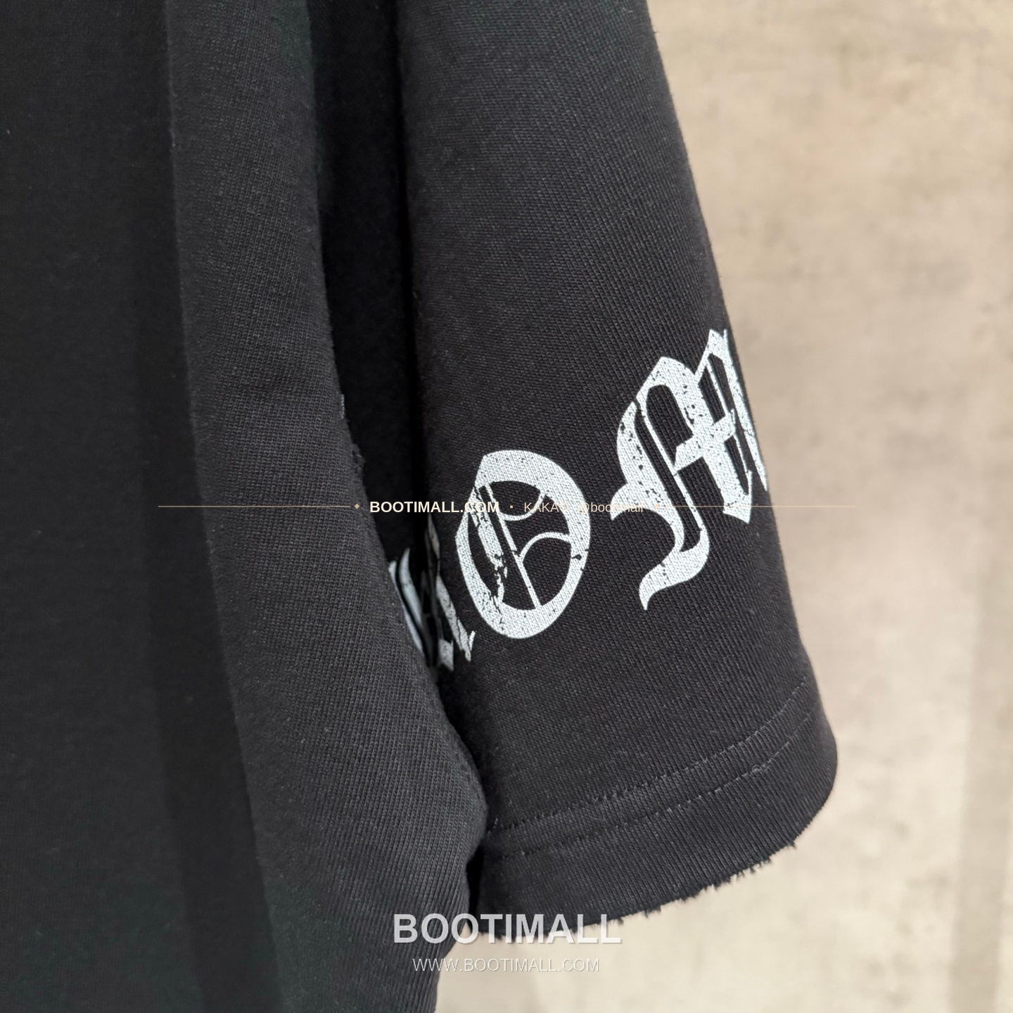 크롬하츠 2026SS 헤비코튼 자수 디스트로이드 루즈핏 블랙 반팔 티셔츠 Chrome Hearts 2026 SS Heavy Cotton Embroidered Distressed Loose Fit Black T-Shirt K225 7