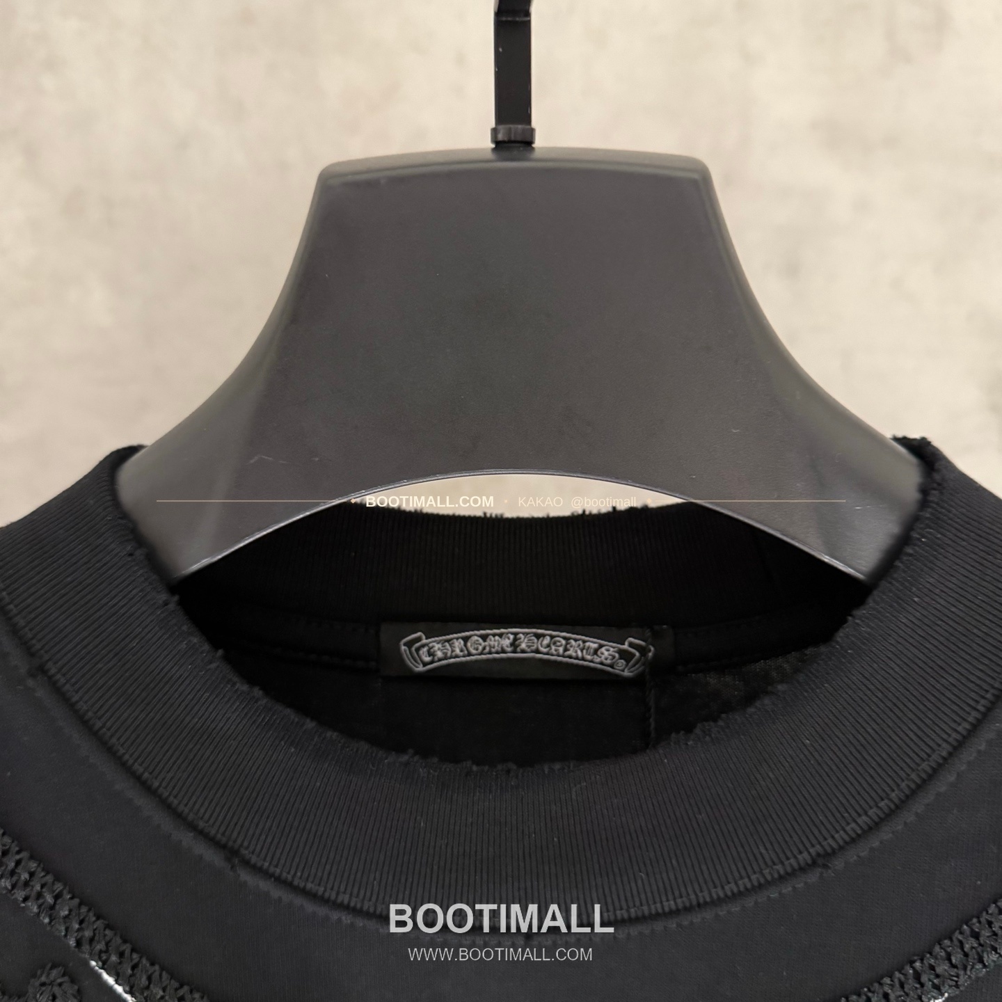 크롬하츠 2026SS 헤비코튼 자수 디스트로이드 루즈핏 블랙 반팔 티셔츠 Chrome Hearts 2026 SS Heavy Cotton Embroidered Distressed Loose Fit Black T-Shirt K235 5