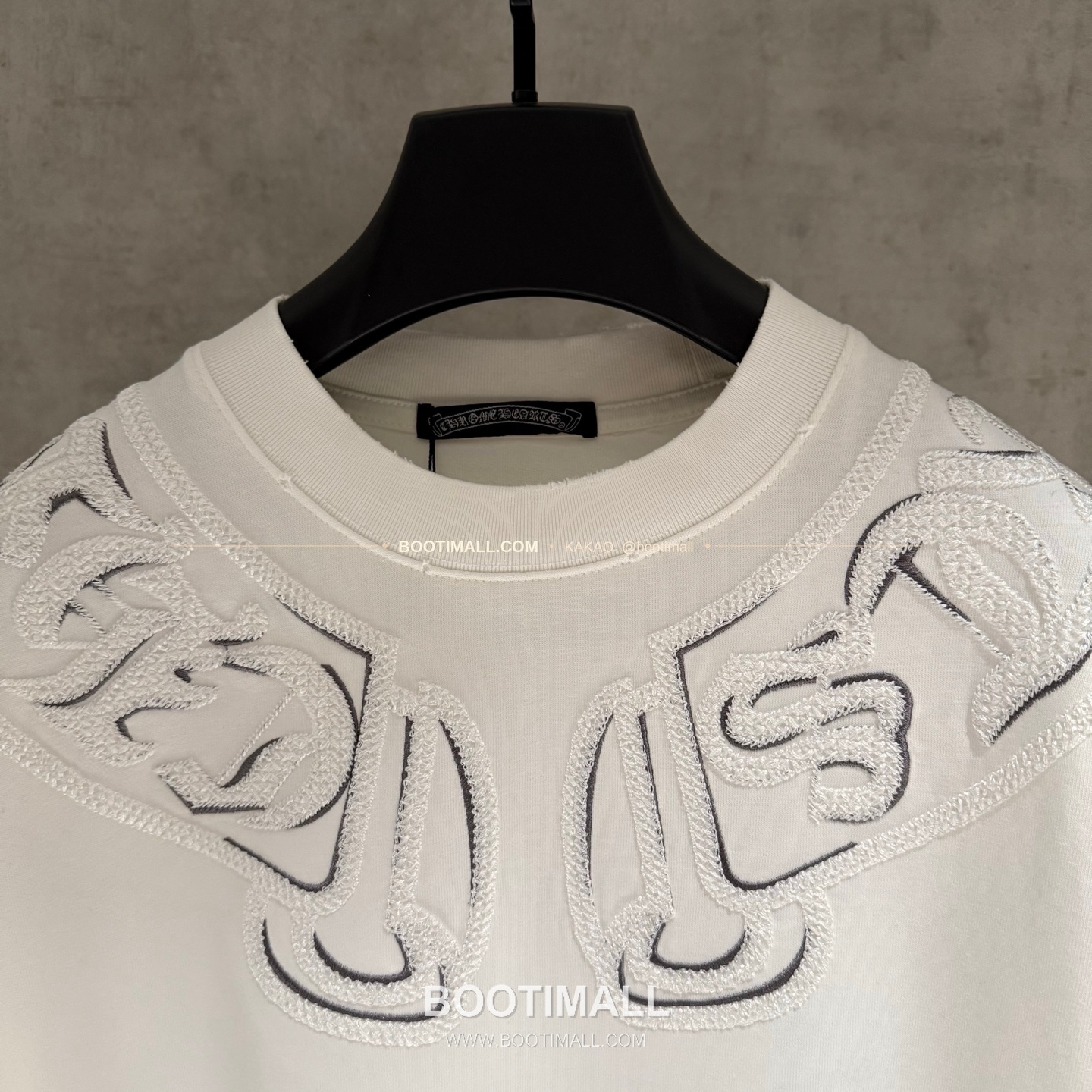 크롬하츠 2026SS 헤비코튼 자수 디스트로이드 루즈핏 블랙 반팔 티셔츠 Chrome Hearts 2026 SS Heavy Cotton Embroidered Distressed Loose Fit Black T-Shirt K235 6