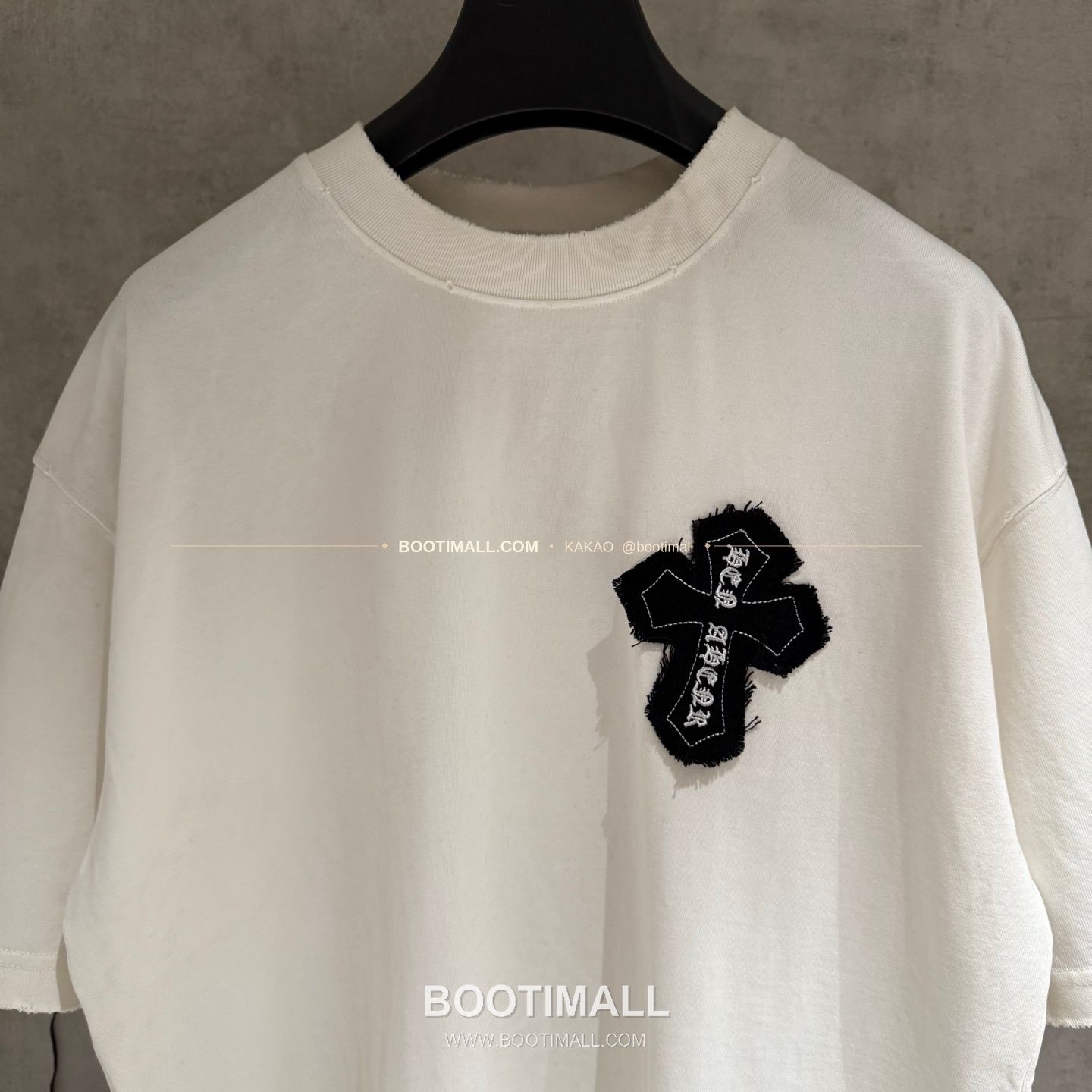 크롬하츠 2026SS 헤비코튼 자수 디스트로이드 루즈핏 블랙 반팔 티셔츠 Chrome Hearts 2026 SS Heavy Cotton Embroidered Distressed Loose Fit Black T-Shirt K194 3