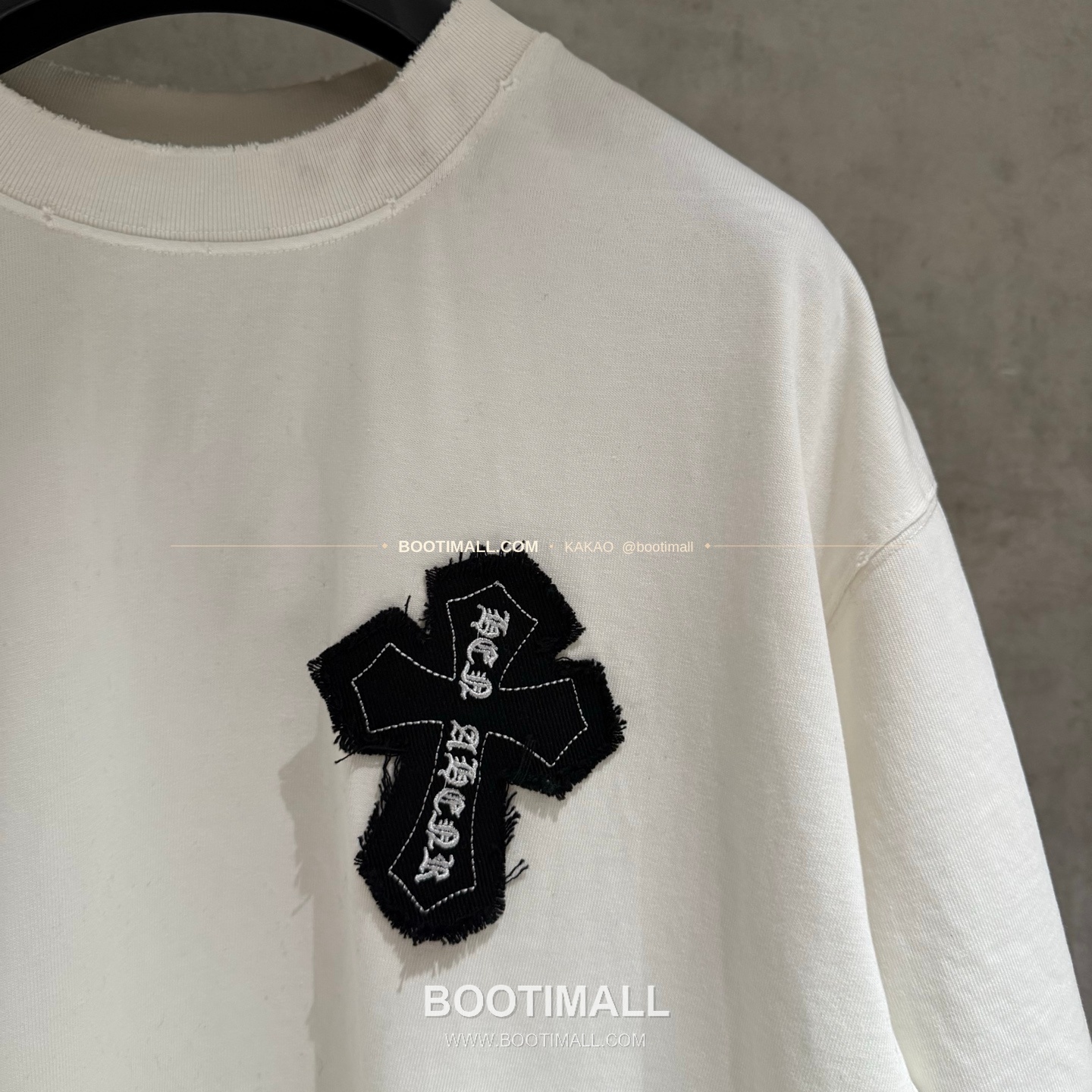 크롬하츠 2026SS 헤비코튼 자수 디스트로이드 루즈핏 블랙 반팔 티셔츠 Chrome Hearts 2026 SS Heavy Cotton Embroidered Distressed Loose Fit Black T-Shirt K194 6