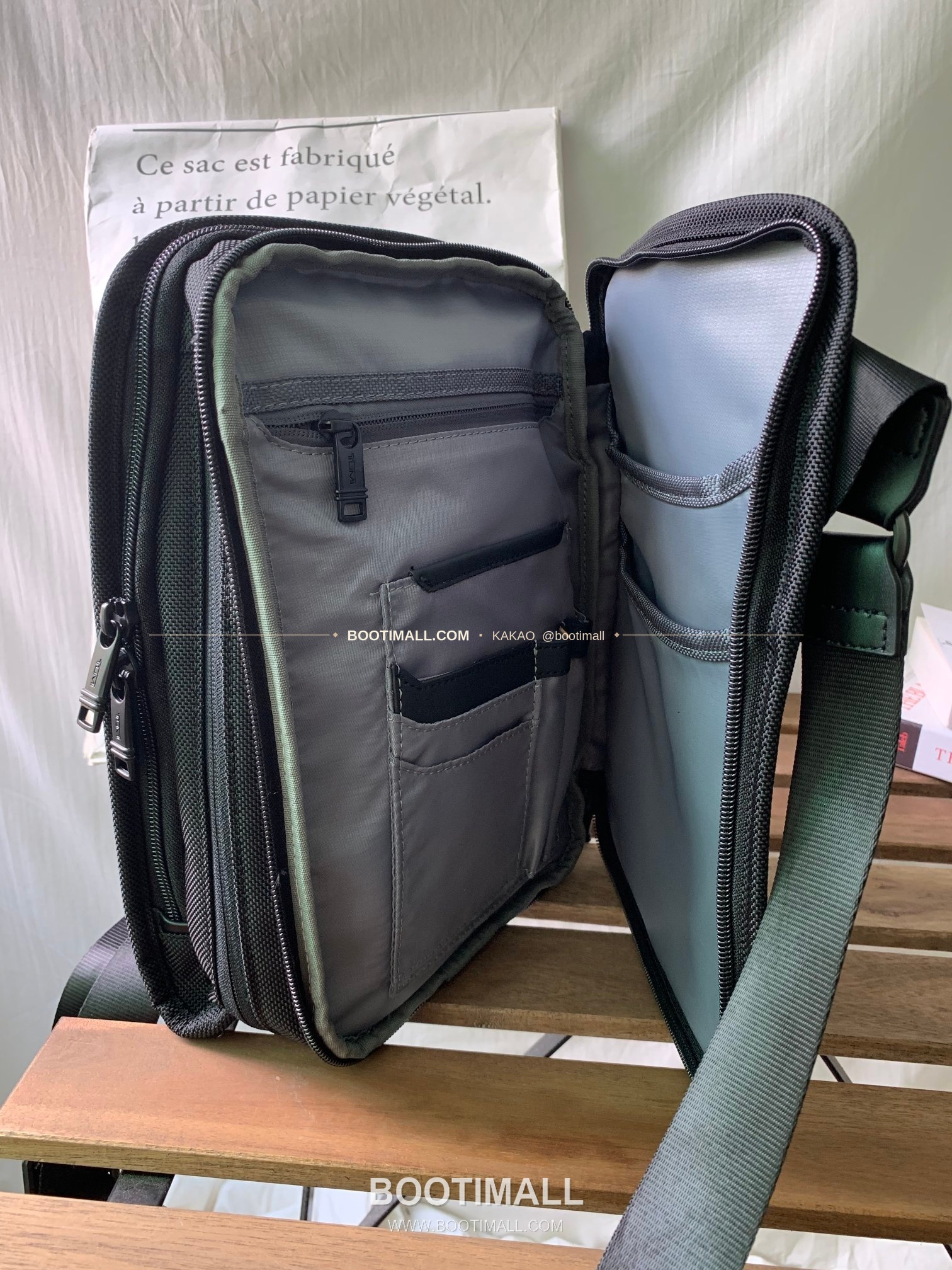 투미 알파3 나일론 멀티포켓 블랙 크로스백 Tumi Alpha 3 Nylon Multi Pocket Black Crossbody Bag 30cm 3