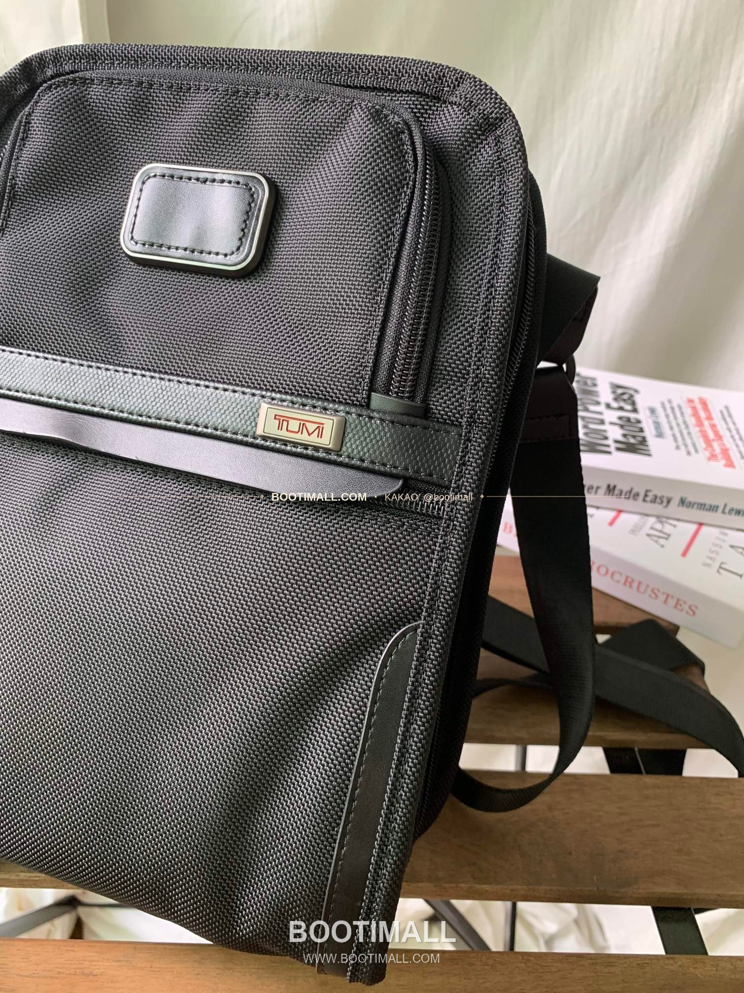 투미 알파3 나일론 멀티포켓 블랙 크로스백 Tumi Alpha 3 Nylon Multi Pocket Black Crossbody Bag 30cm 5