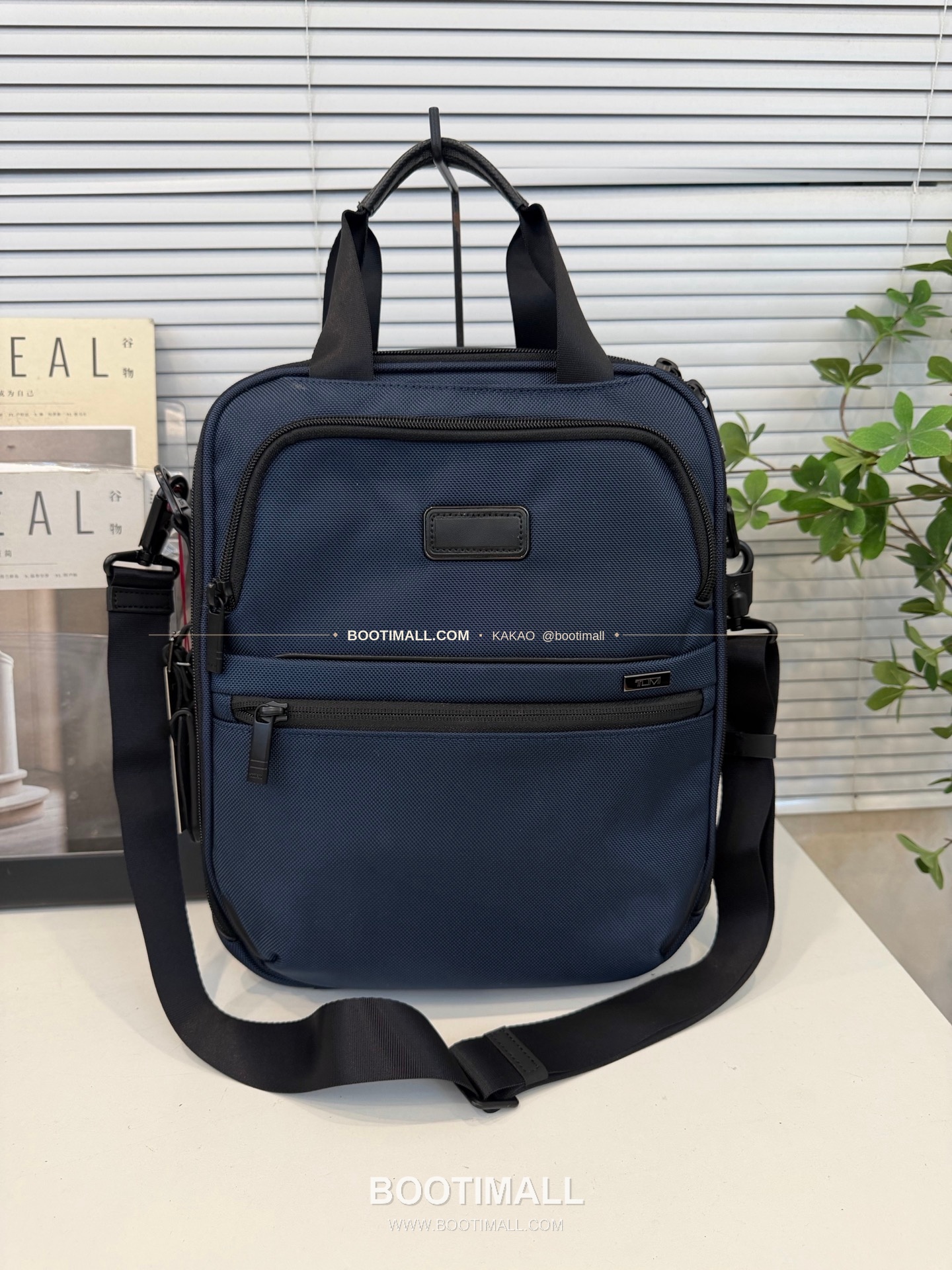 투미 알파4 FXT 나일론 멀티포켓 블랙 백팩 Tumi Alpha 4 FXT Nylon Multi Pocket Black Backpack 35.5cm 1