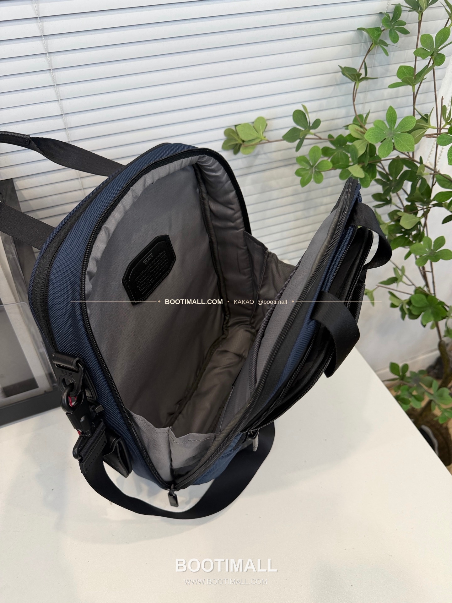 투미 알파4 FXT 나일론 멀티포켓 블랙 백팩 Tumi Alpha 4 FXT Nylon Multi Pocket Black Backpack 35.5cm 4