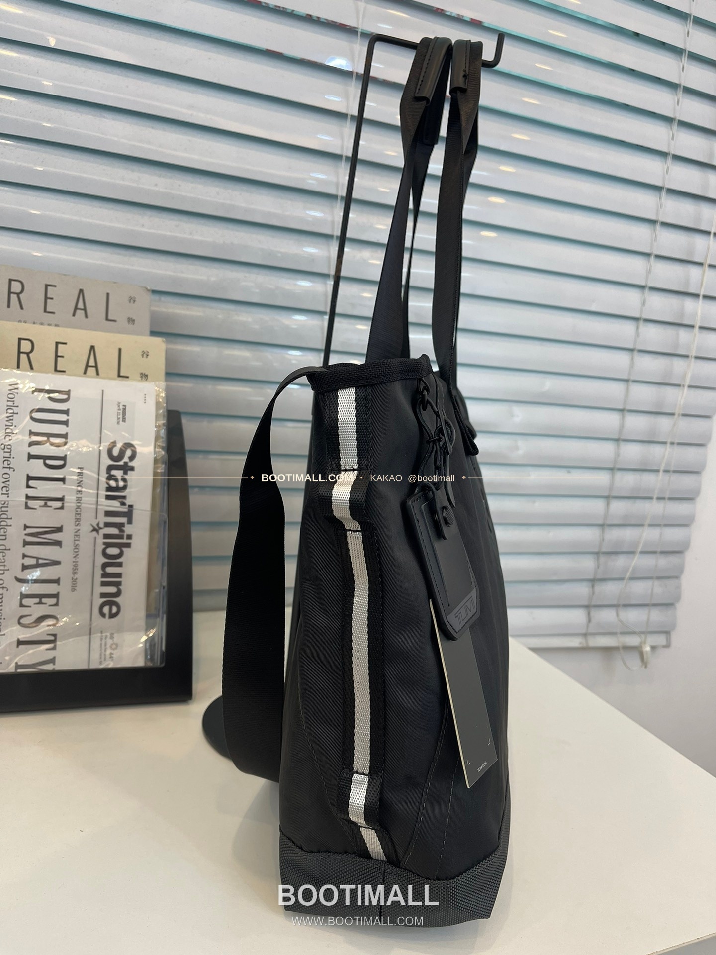 투미 알파브라보 나일론 멀티포켓 블랙 토트백 Tumi Alpha Bravo Nylon Multi Pocket Black Tote Bag 44cm 2